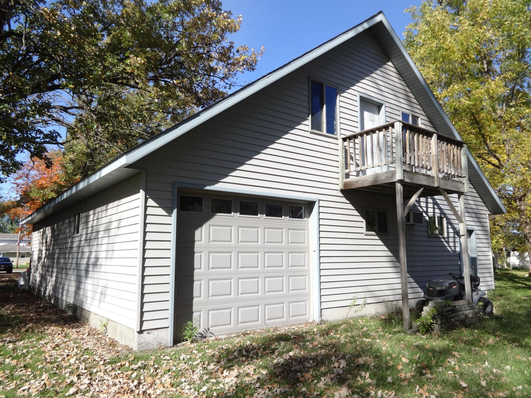 1900 single family home for sale at 434 Lake Street S in Long Prairie, MN — 2 bed, 2 bath (photo 16 of 19)