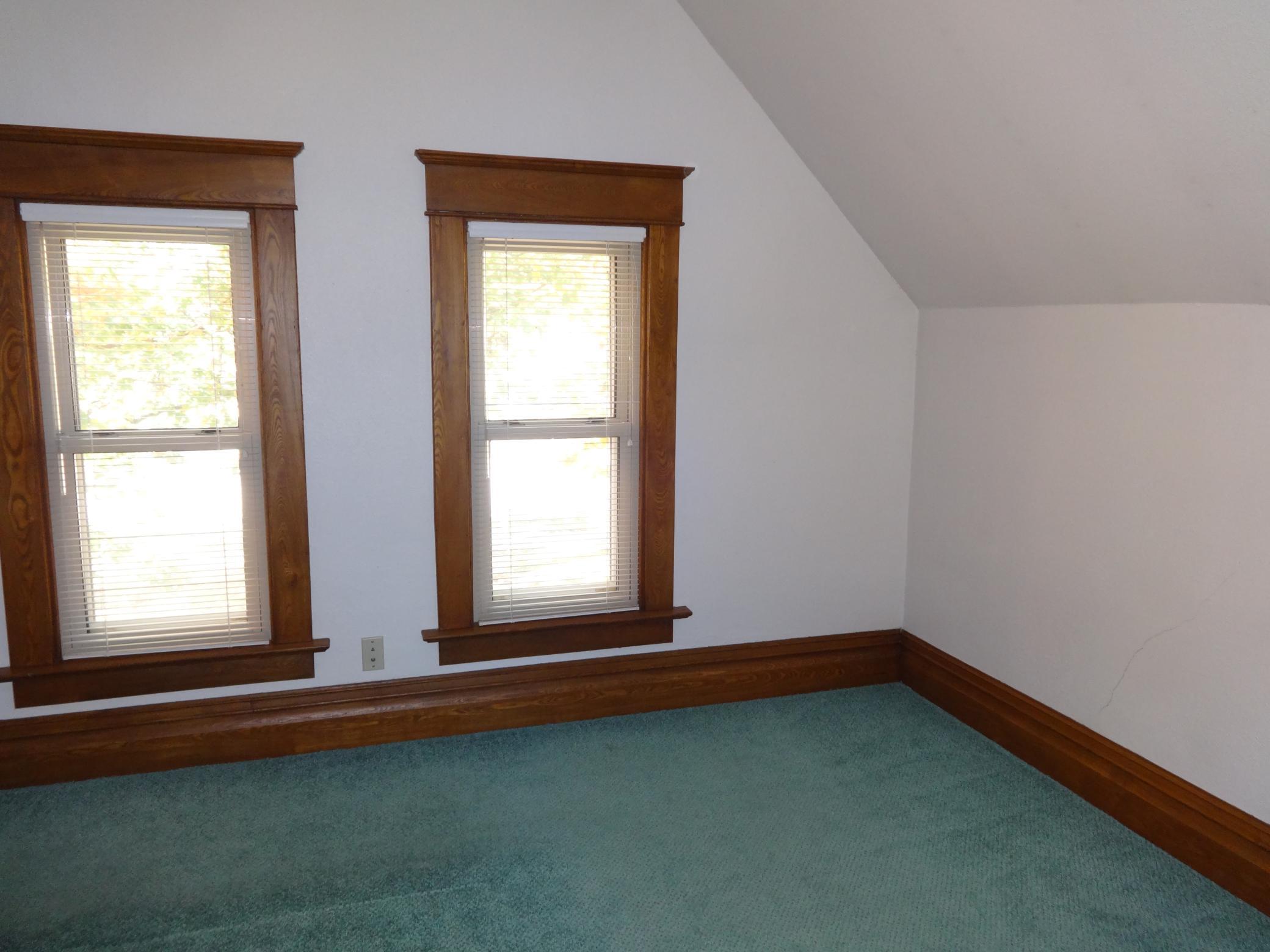 1900 single family home for sale at 434 Lake Street S in Long Prairie, MN — 2 bed, 2 bath (photo 5 of 19)