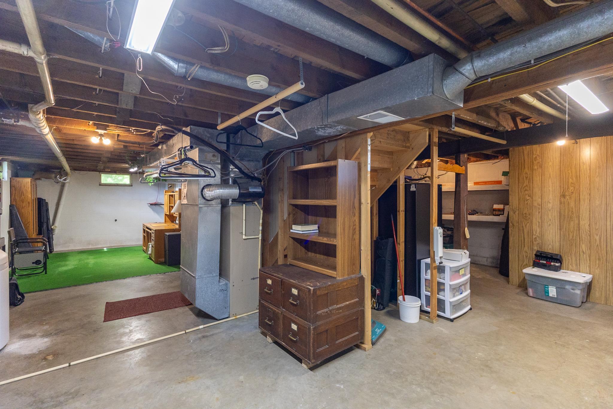 1959 single family home for sale at 2422 Sumac Road NE in Bemidji, MN — 2 bed, 1 bath (photo 32 of 72)