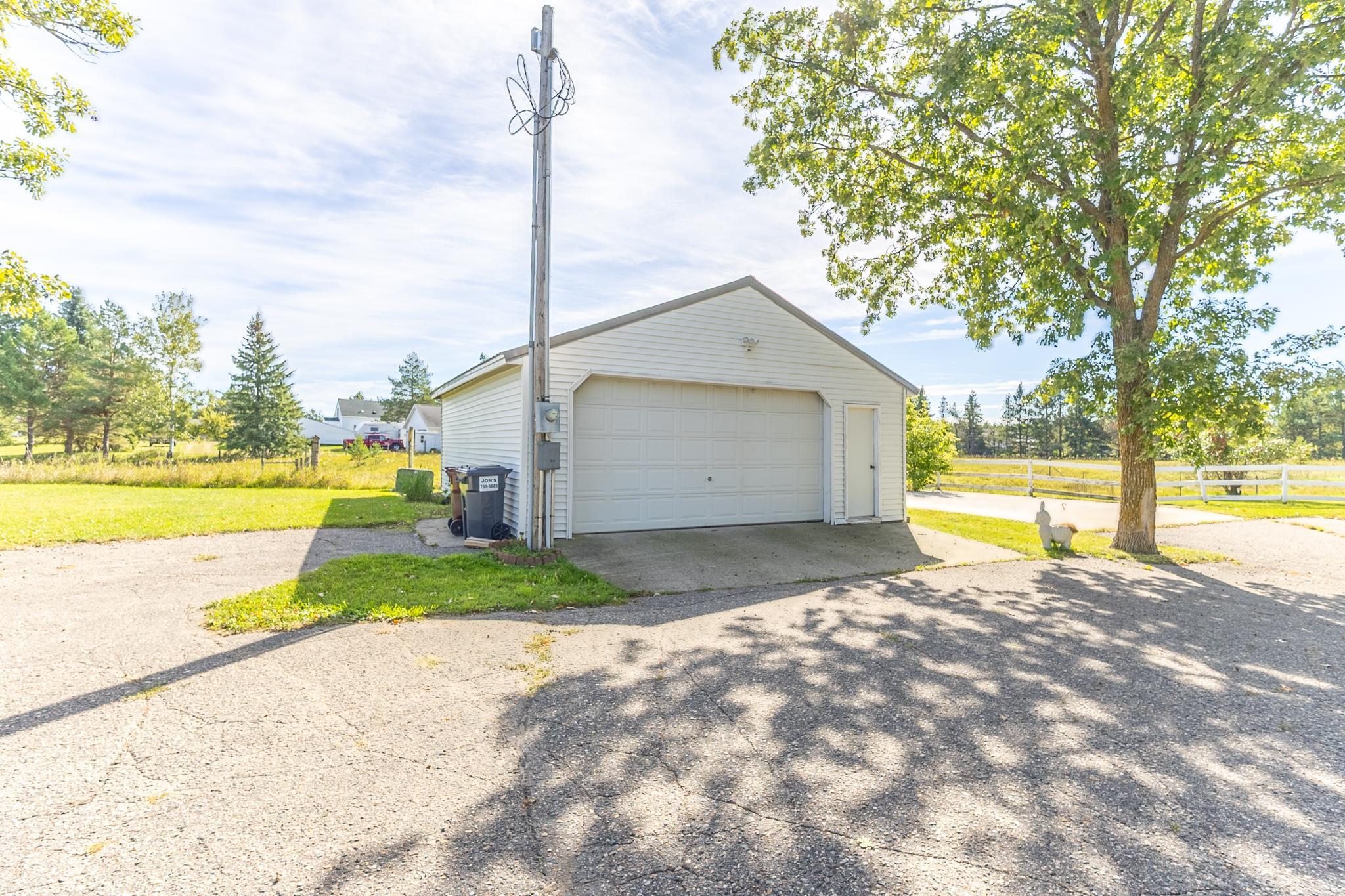 1959 single family home for sale at 2422 Sumac Road NE in Bemidji, MN — 2 bed, 1 bath (photo 36 of 72)