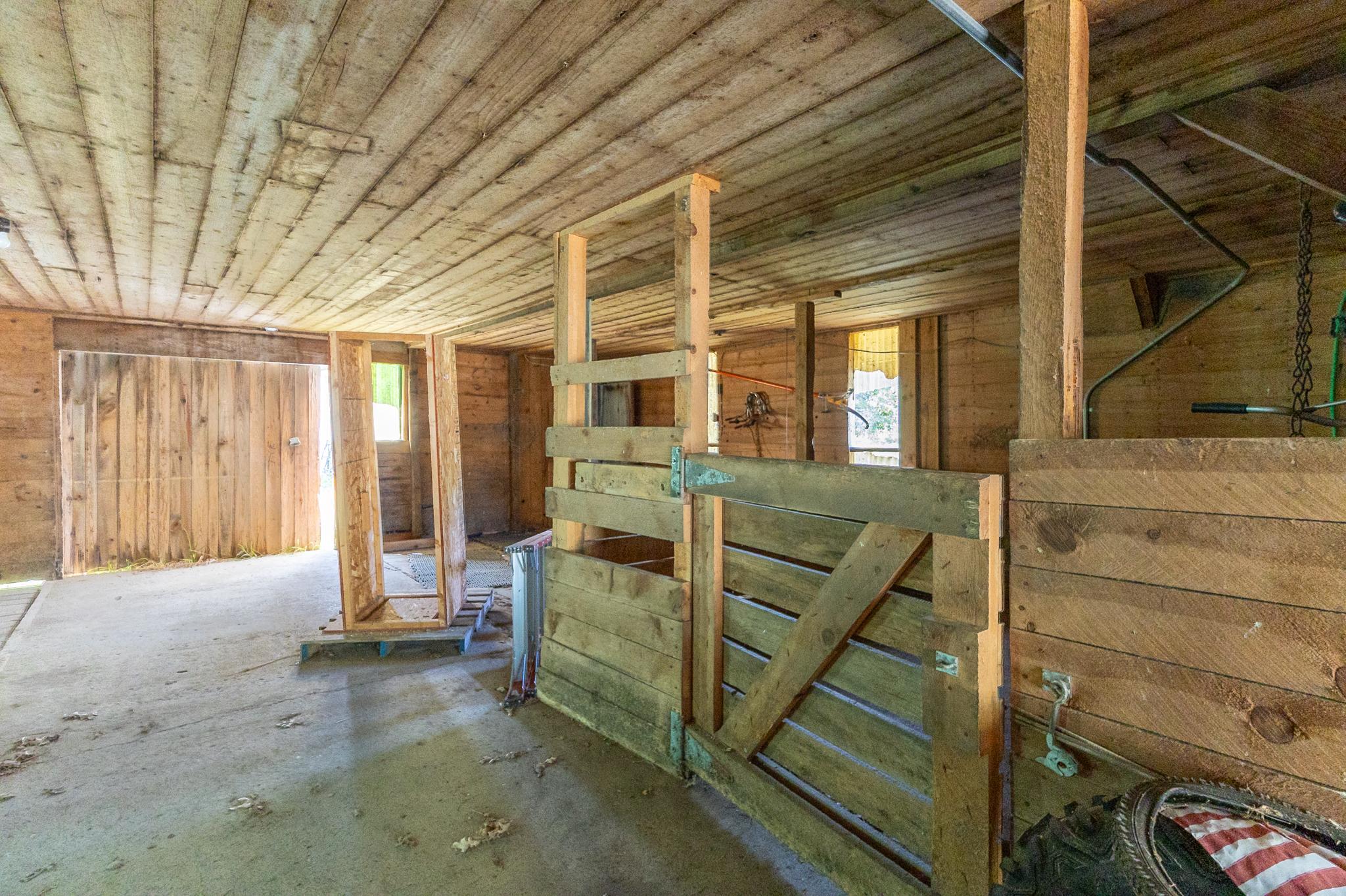 1959 single family home for sale at 2422 Sumac Road NE in Bemidji, MN — 2 bed, 1 bath (photo 58 of 72)
