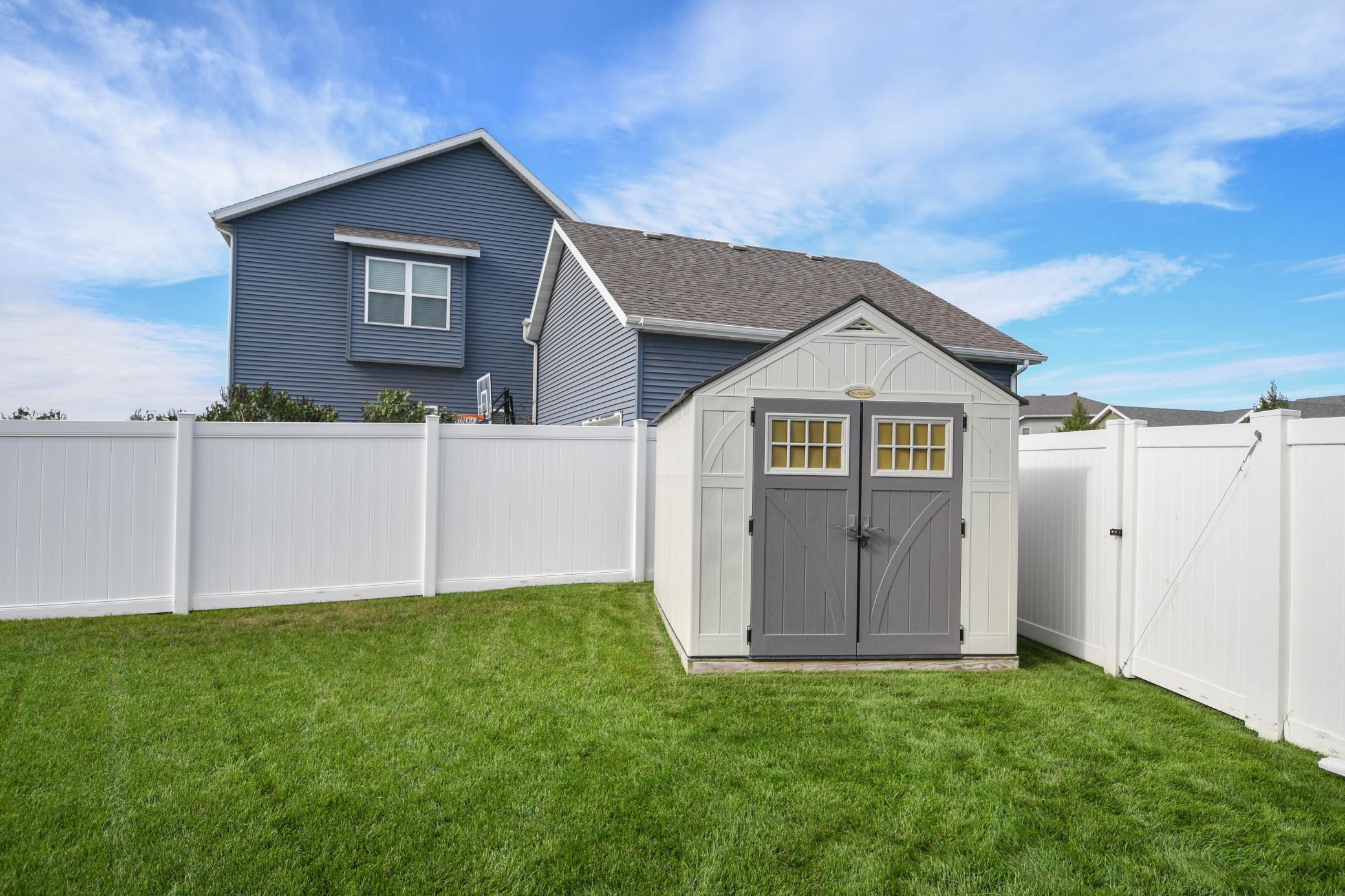 2013 single family home for sale at 3584 6th Street E in West Fargo, ND — 3 bed, 3 bath (photo 17 of 56)