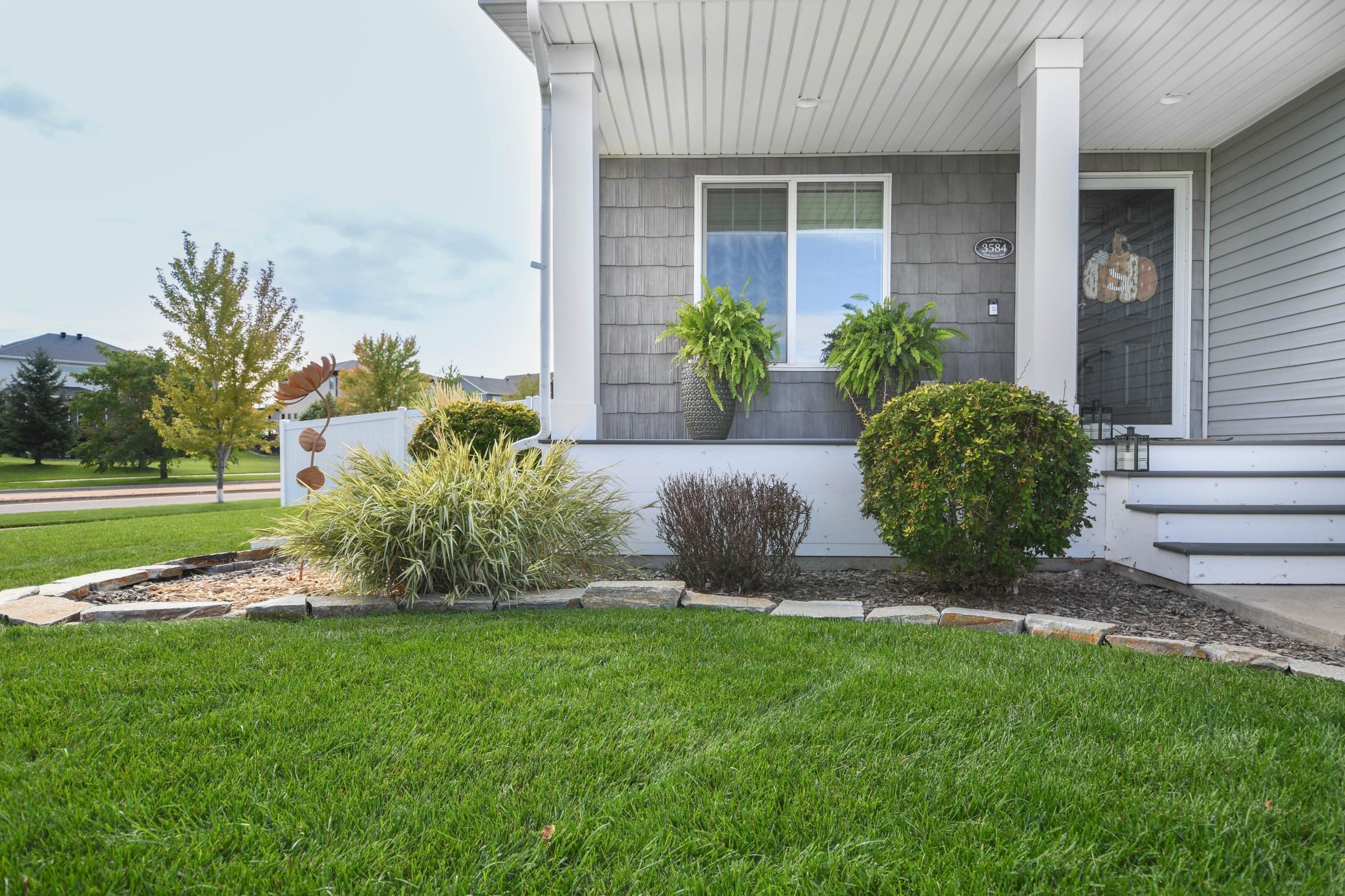 2013 single family home for sale at 3584 6th Street E in West Fargo, ND — 3 bed, 3 bath (photo 6 of 56)