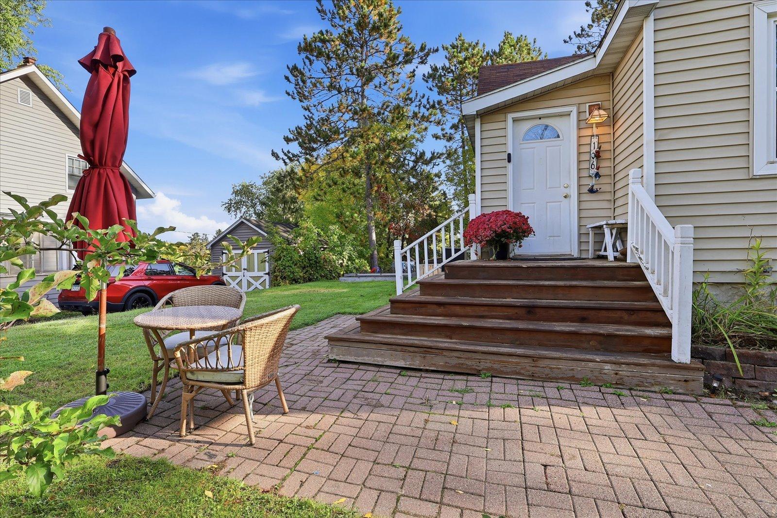 1933 single family home for sale at 106 Hartley Street in Coleraine, MN — 3 bed, 1 bath (photo 2 of 32)