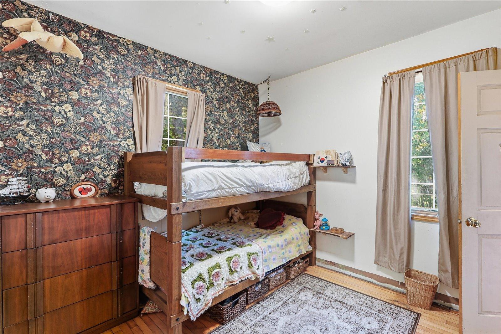 1933 single family home for sale at 106 Hartley Street in Coleraine, MN — 3 bed, 1 bath (photo 15 of 32)