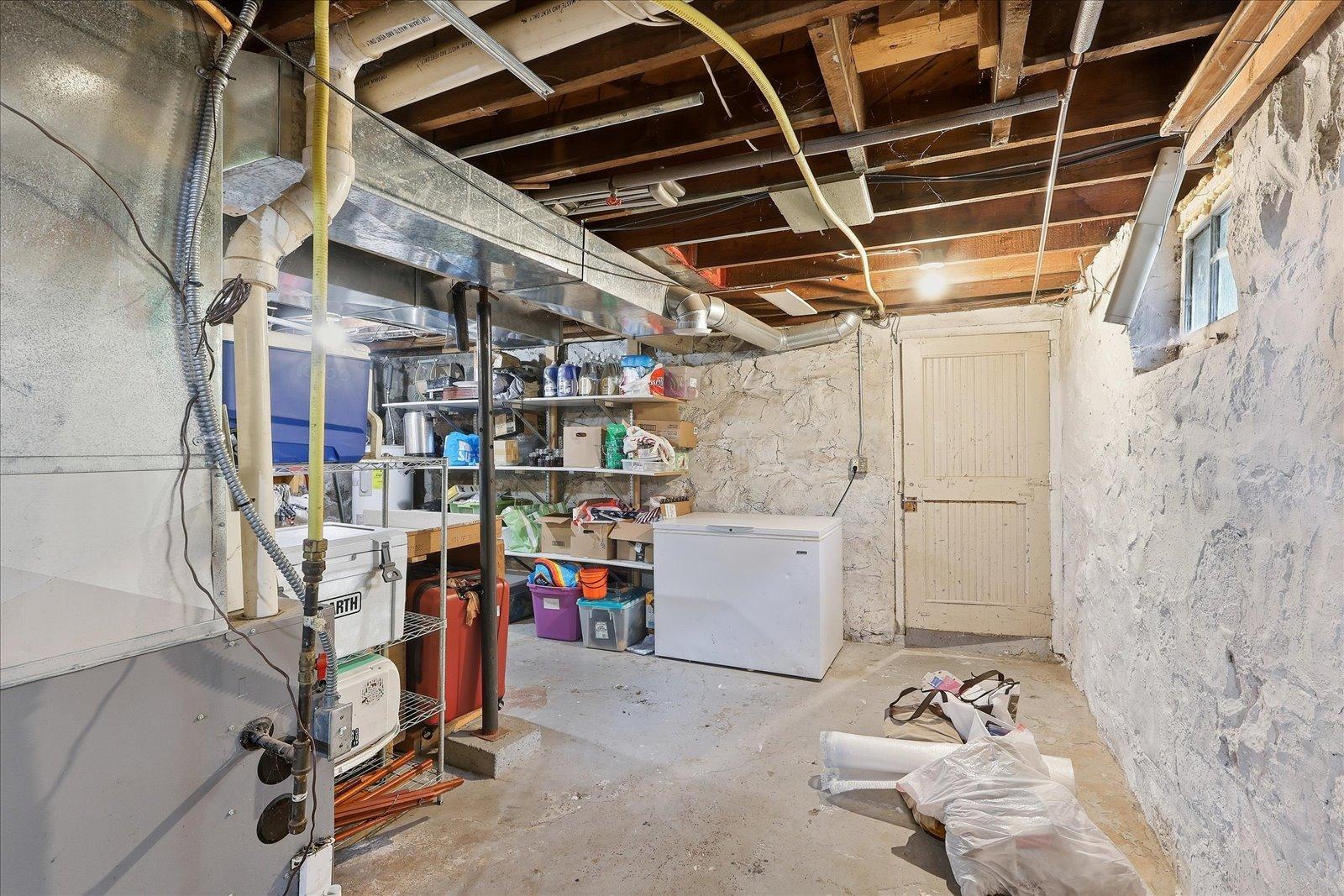 1933 single family home for sale at 106 Hartley Street in Coleraine, MN — 3 bed, 1 bath (photo 22 of 32)