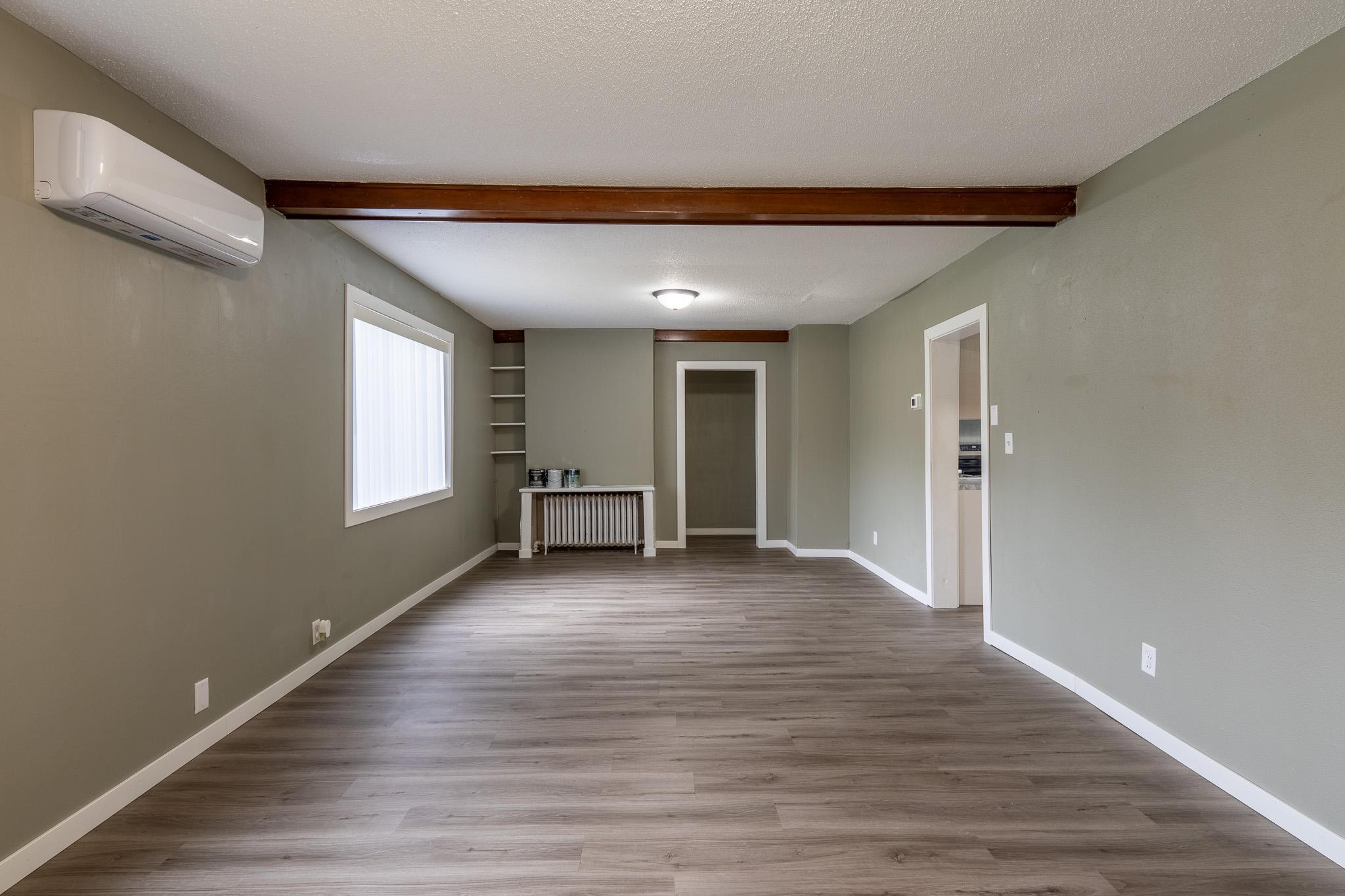 1920 single family home for sale at 415 3rd Avenue S in Moorhead, MN — 6 bed, 3 bath (photo 13 of 45)
