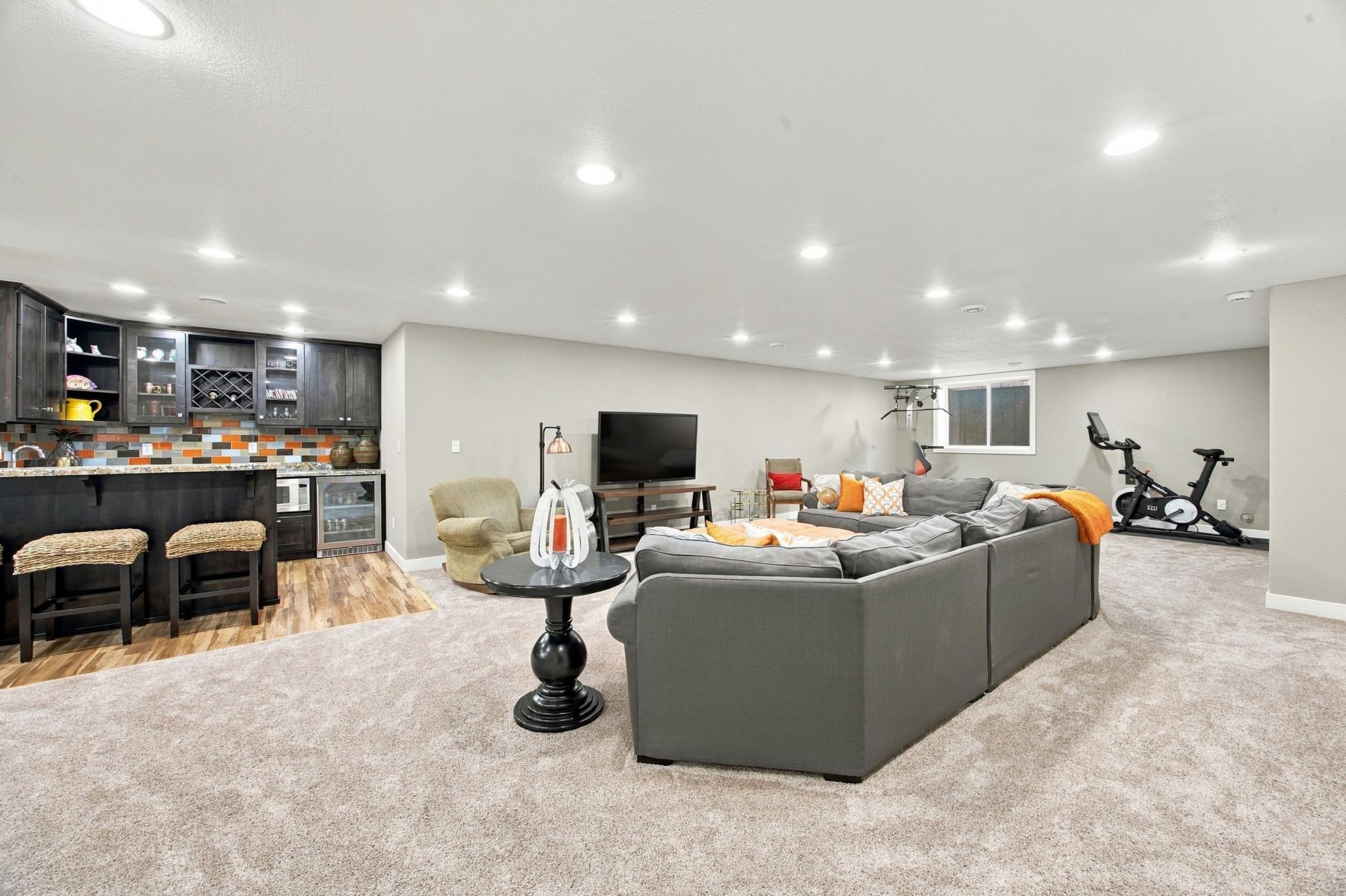 2011 single family home for sale at 4914 Loden Court S in Fargo, ND — 5 bed, 4 bath (photo 27 of 51)