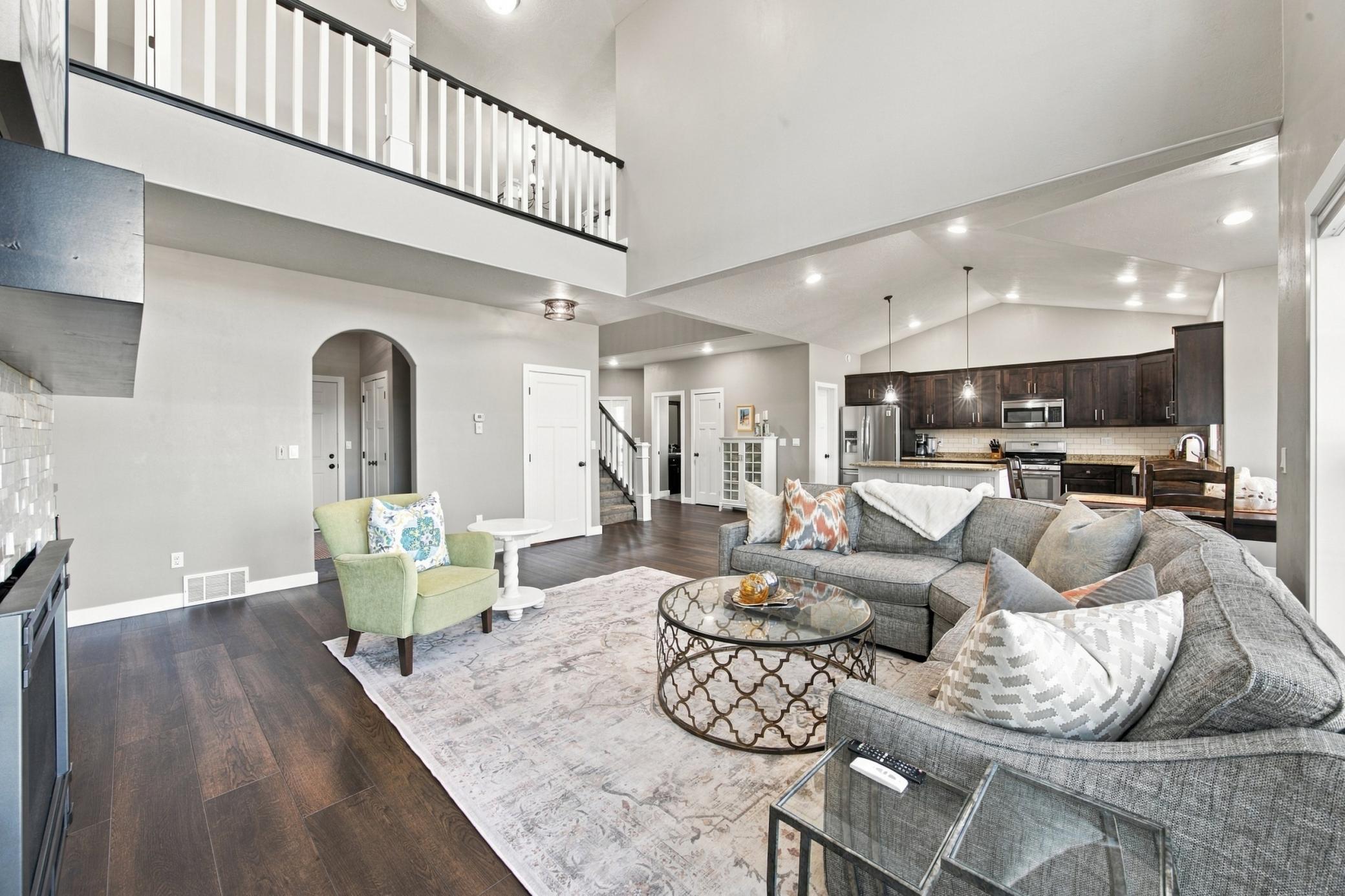 2011 single family home for sale at 4914 Loden Court S in Fargo, ND — 5 bed, 4 bath (photo 7 of 51)