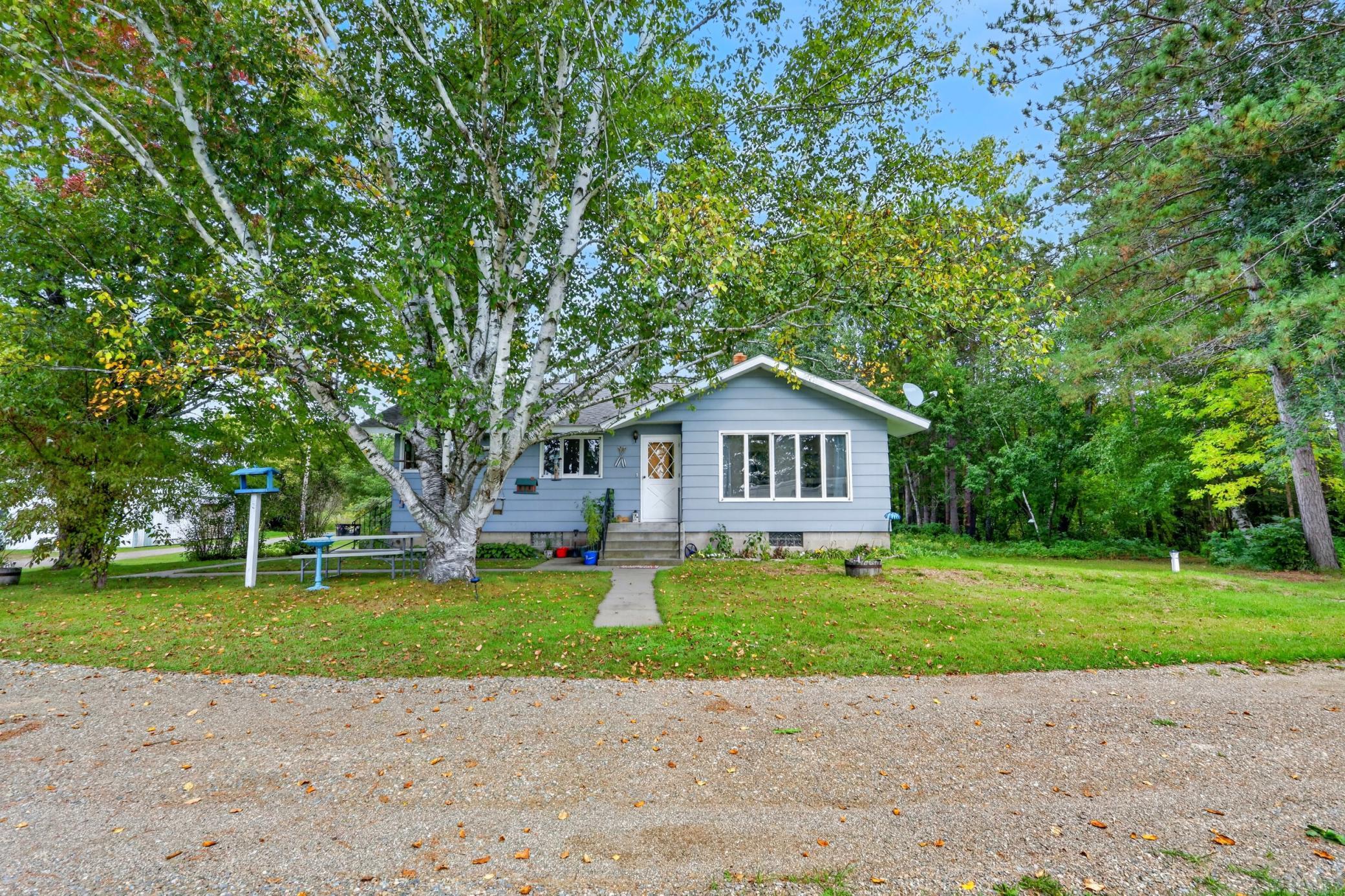 1968 single family home for sale at 20240 N Shallow Lake Road in Warba, MN — 3 bed, 1 bath (photo 4 of 59)