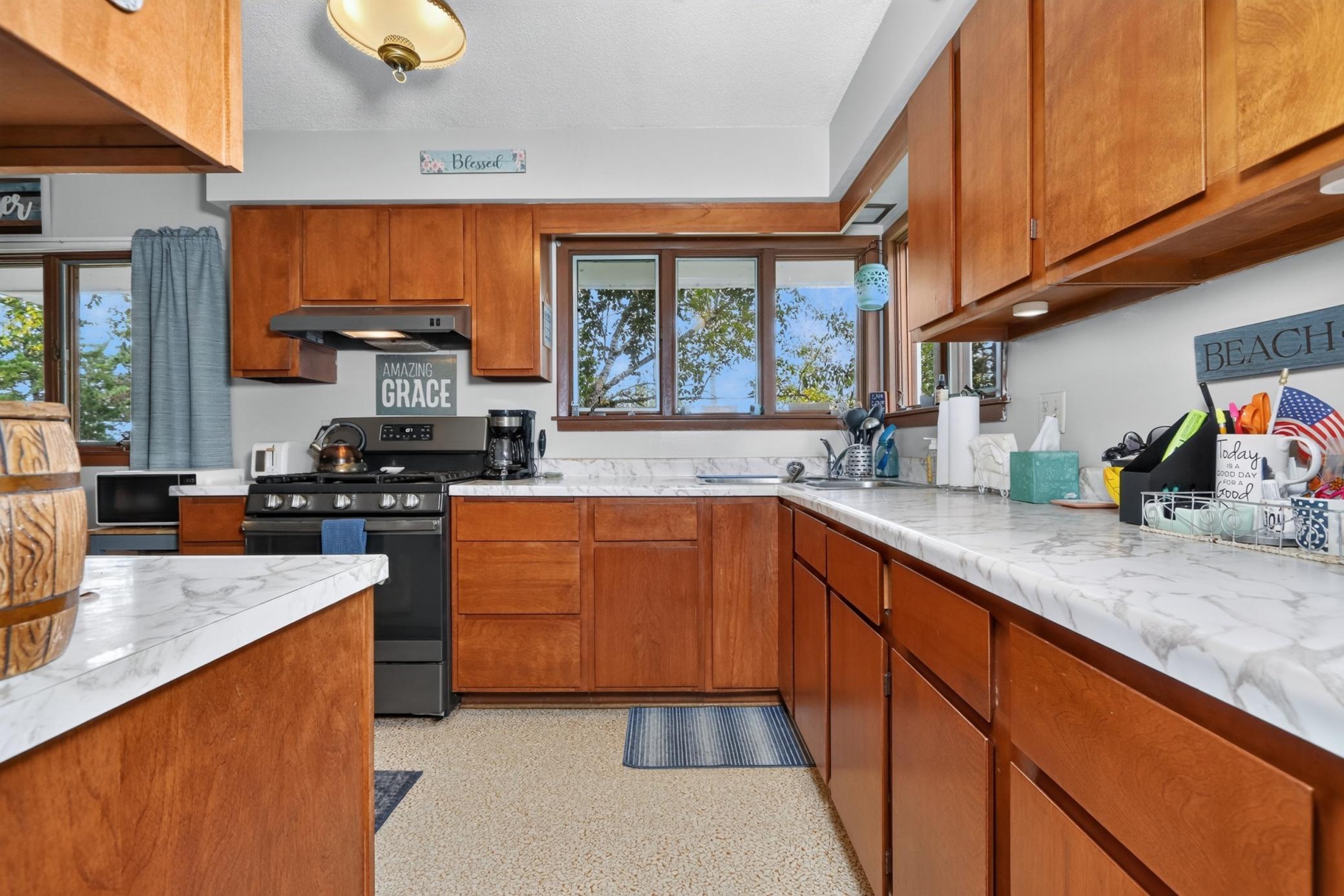 1968 single family home for sale at 20240 N Shallow Lake Road in Warba, MN — 3 bed, 1 bath (photo 10 of 59)