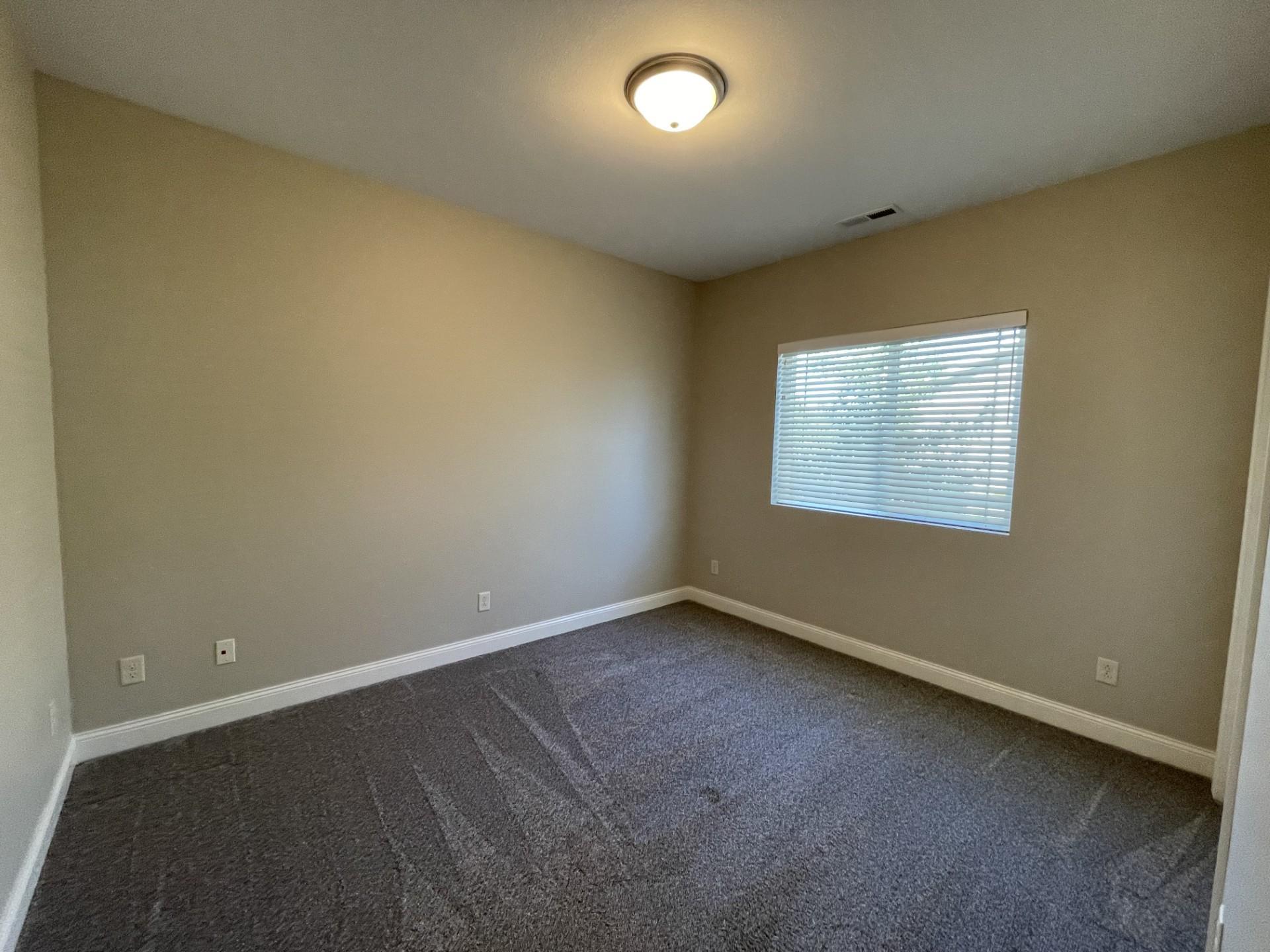 2018 single family home for sale at 2008 Whiting Road NW, Unit 8 in Bemidji, MN — 3 bed, 2 bath (photo 14 of 27)