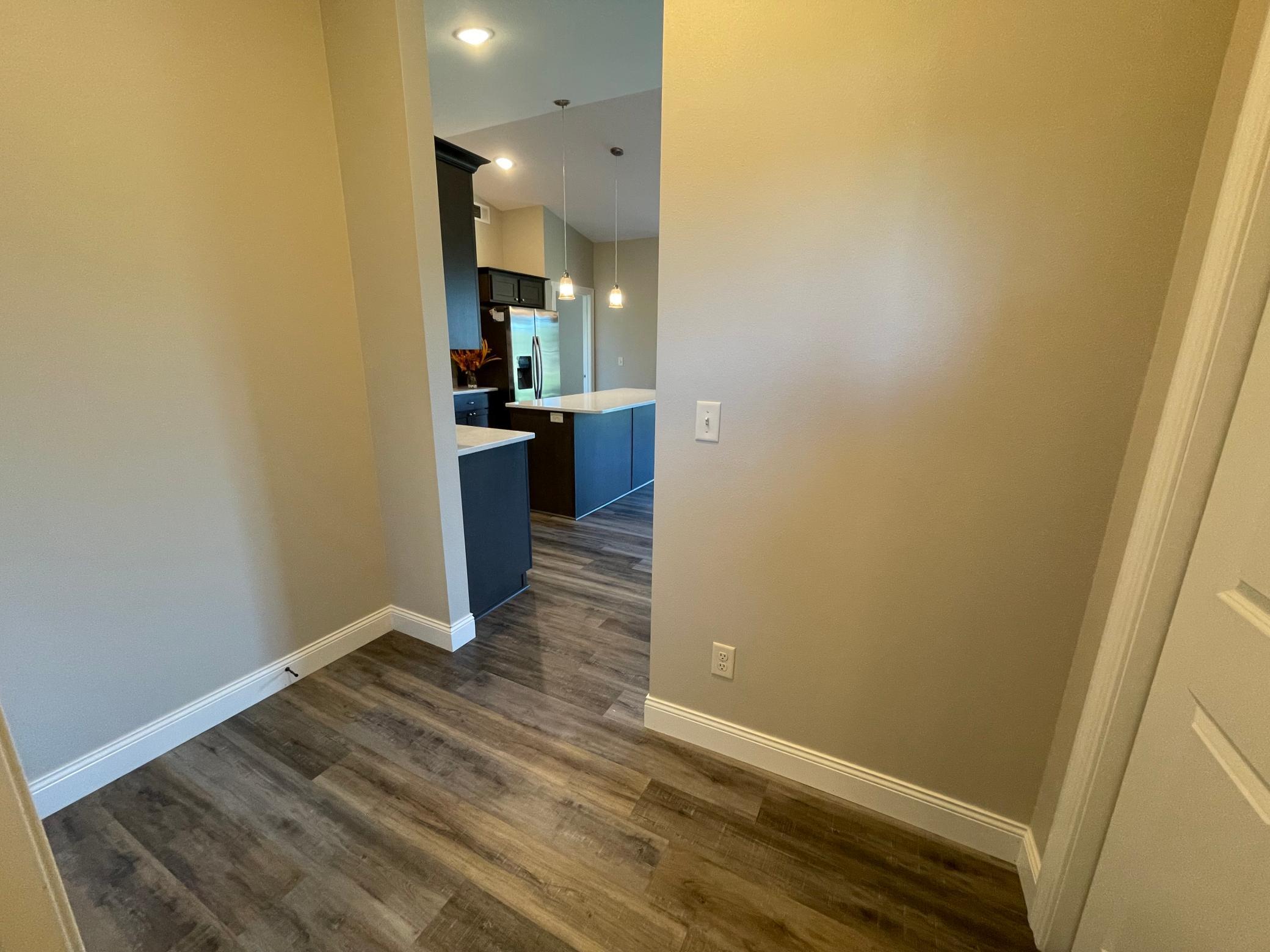 2018 single family home for sale at 2008 Whiting Road NW, Unit 8 in Bemidji, MN — 3 bed, 2 bath (photo 16 of 27)