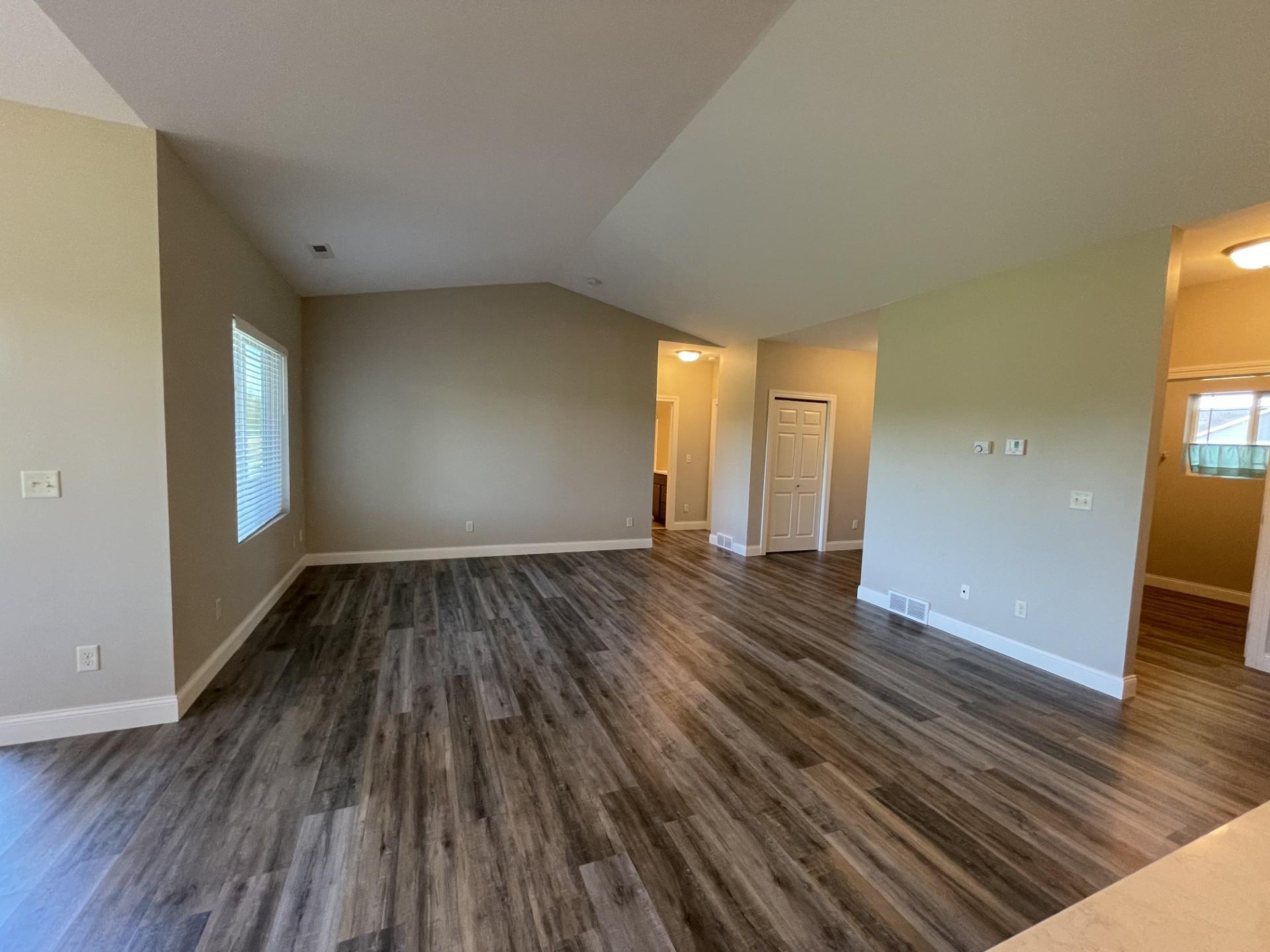 2018 single family home for sale at 2008 Whiting Road NW, Unit 8 in Bemidji, MN — 3 bed, 2 bath (photo 24 of 27)