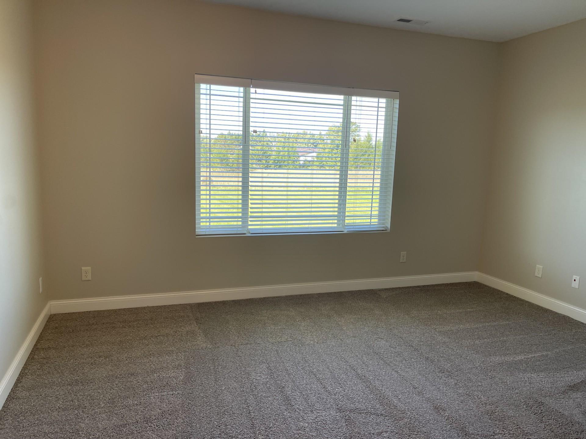 2018 single family home for sale at 2008 Whiting Road NW, Unit 8 in Bemidji, MN — 3 bed, 2 bath (photo 9 of 27)