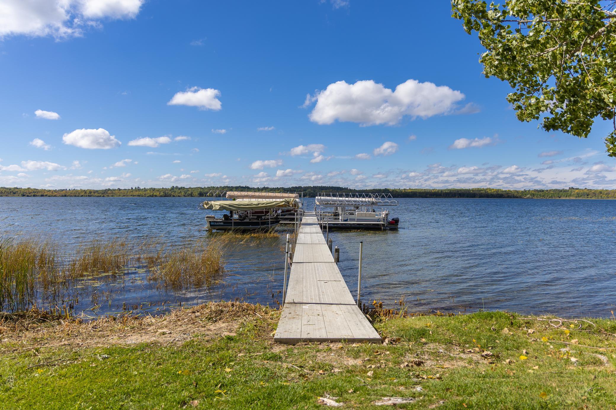 1921 single family home for sale at 9806 Green Acres Court NE, Unit 13 in Bemidji, MN — 2 bed, 2 bath (photo 4 of 52)