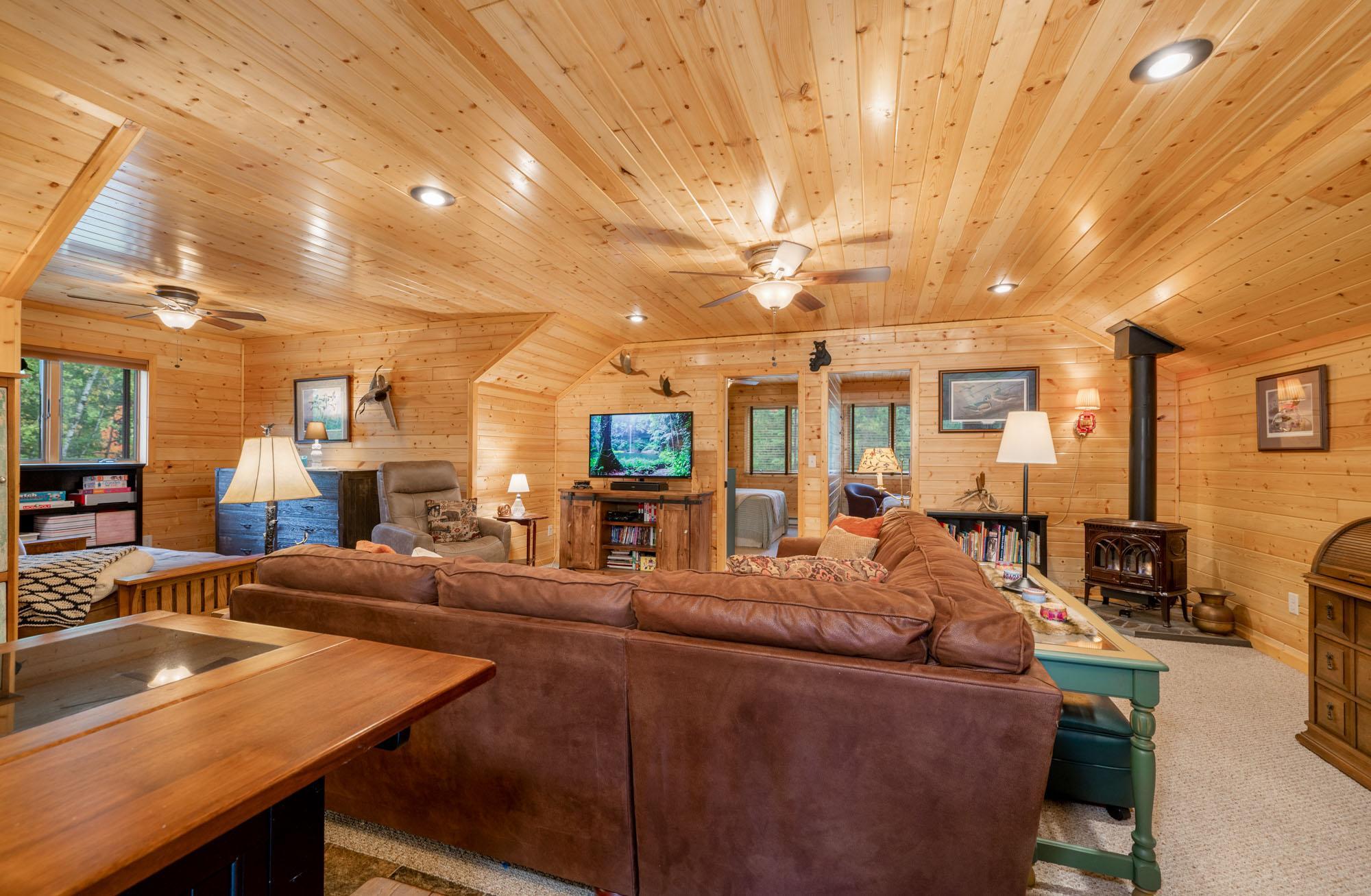 2012 single family home for sale at 46507 Hartley Lake Road in Bovey, MN — 4 bed, 2 bath (photo 17 of 77)