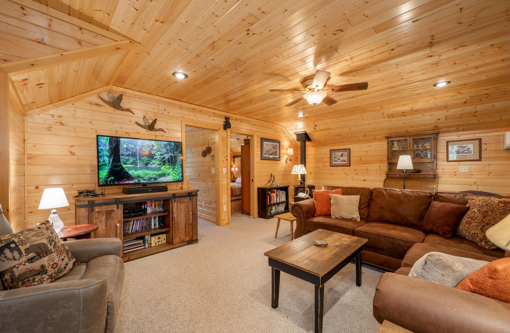 2012 single family home for sale at 46507 Hartley Lake Road in Bovey, MN — 4 bed, 2 bath (photo 20 of 77)