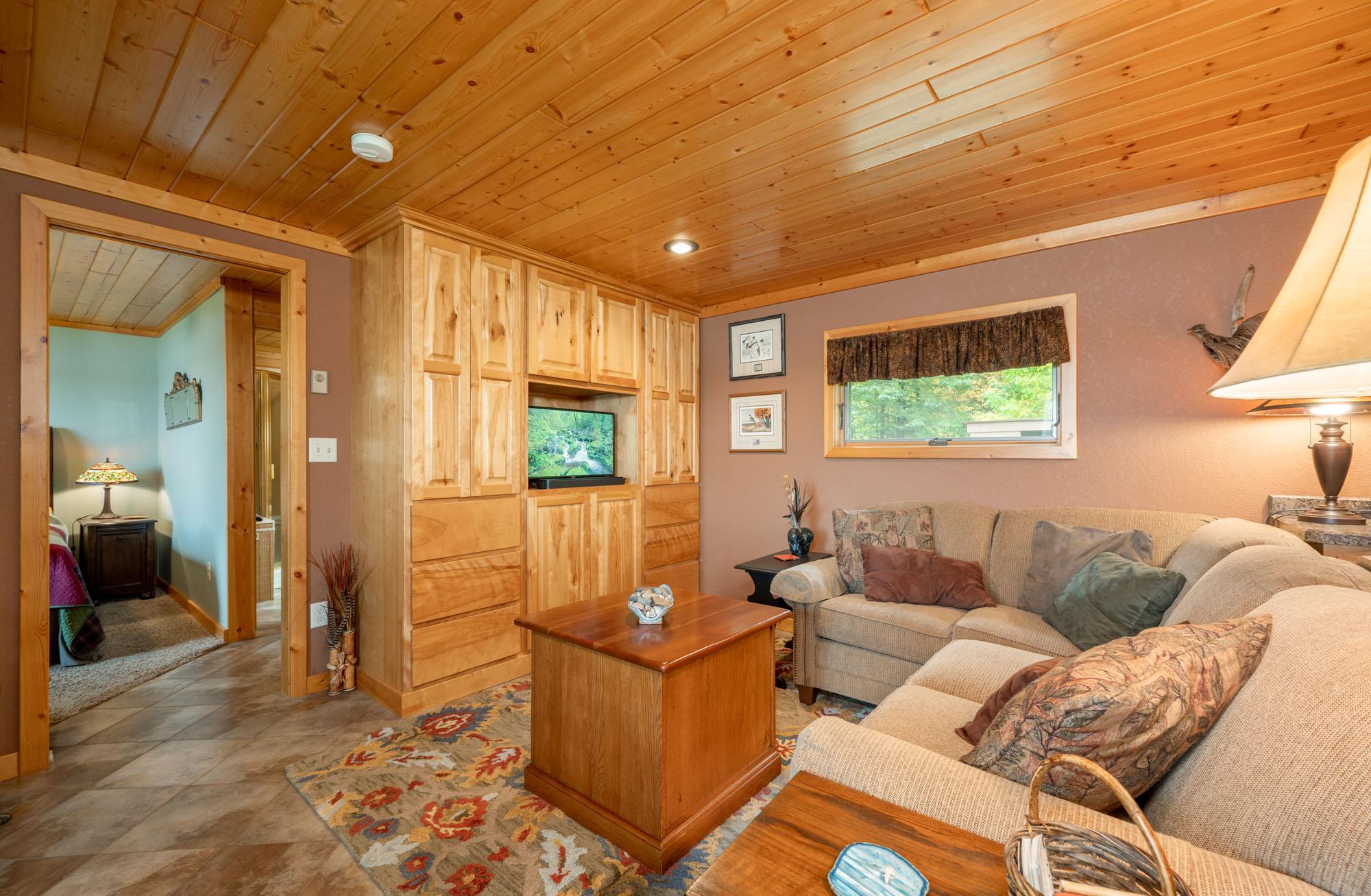 2012 single family home for sale at 46507 Hartley Lake Road in Bovey, MN — 4 bed, 2 bath (photo 35 of 77)