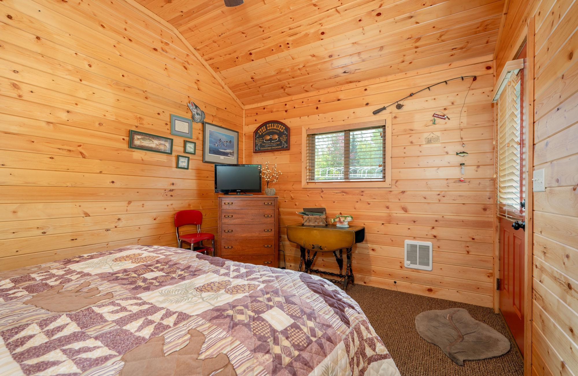2012 single family home for sale at 46507 Hartley Lake Road in Bovey, MN — 4 bed, 2 bath (photo 47 of 77)