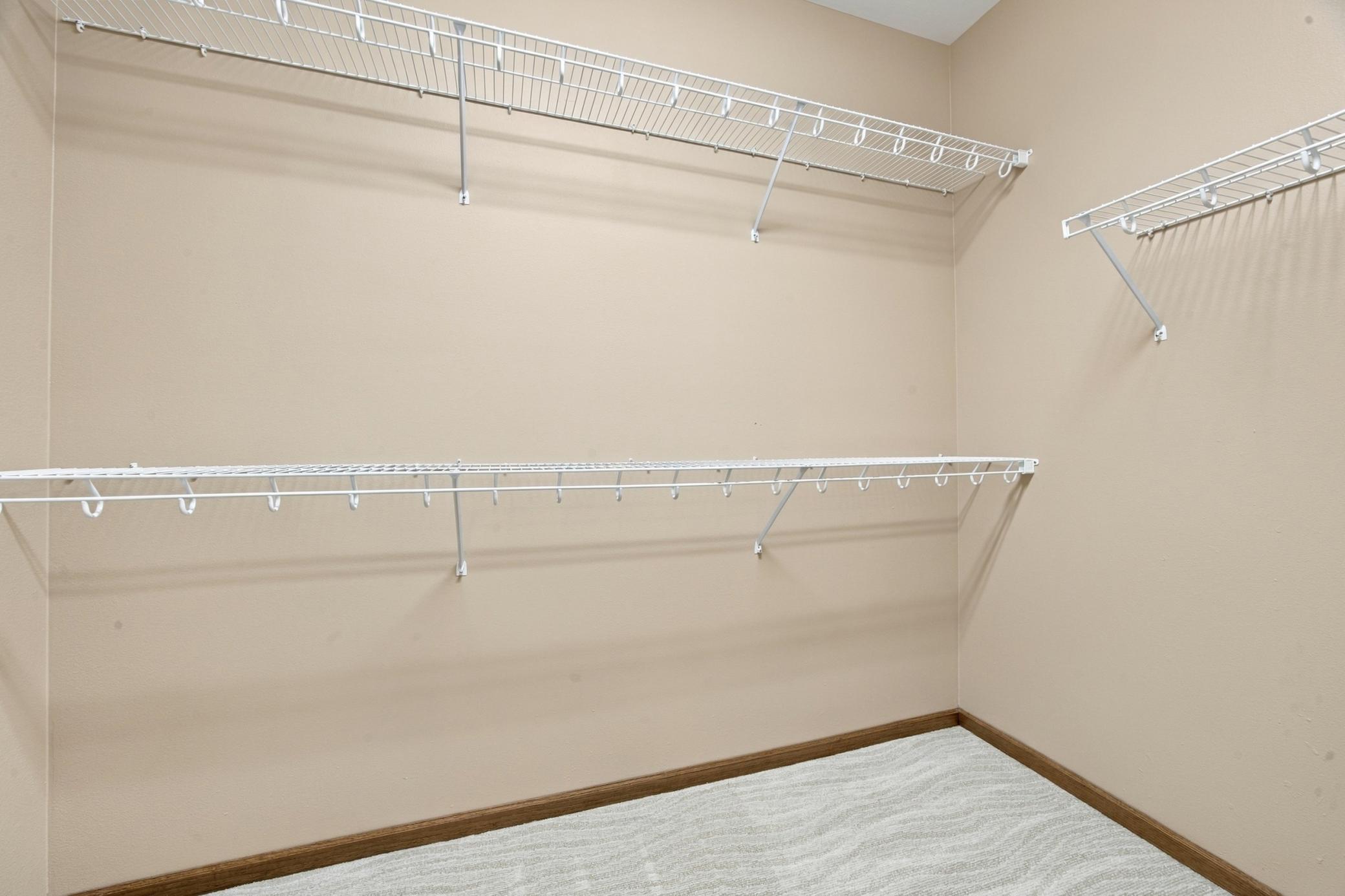 2011 single family home for sale at 4366 Redwood Lane S in Fargo, ND — 2 bed, 2 bath (photo 15 of 23)