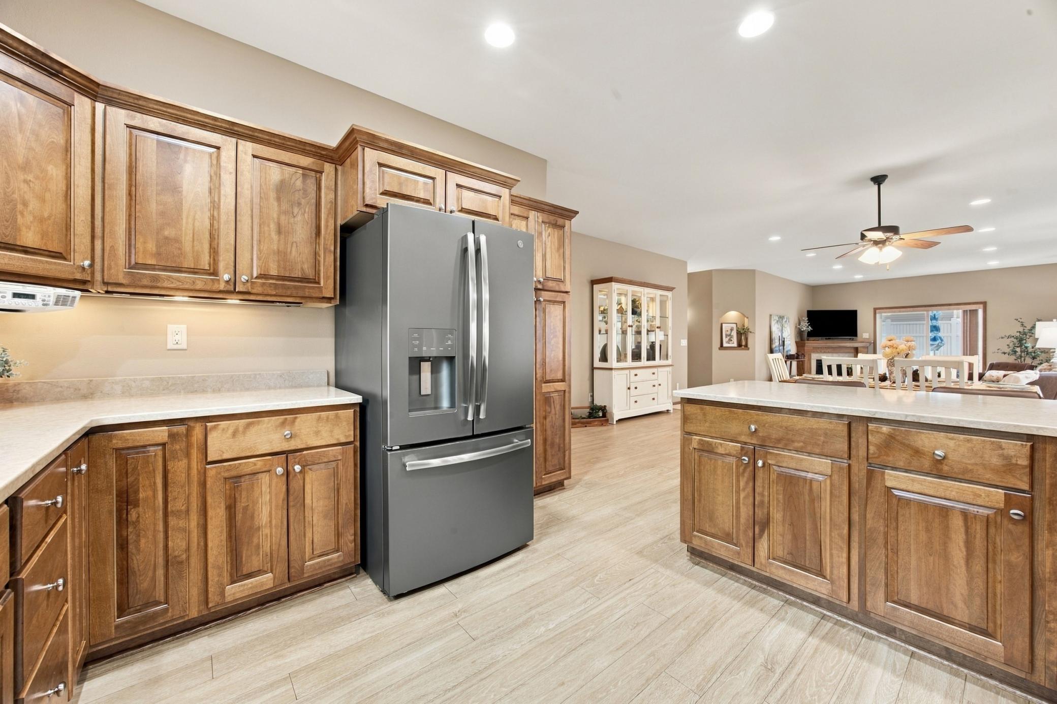 2011 single family home for sale at 4366 Redwood Lane S in Fargo, ND — 2 bed, 2 bath (photo 9 of 23)