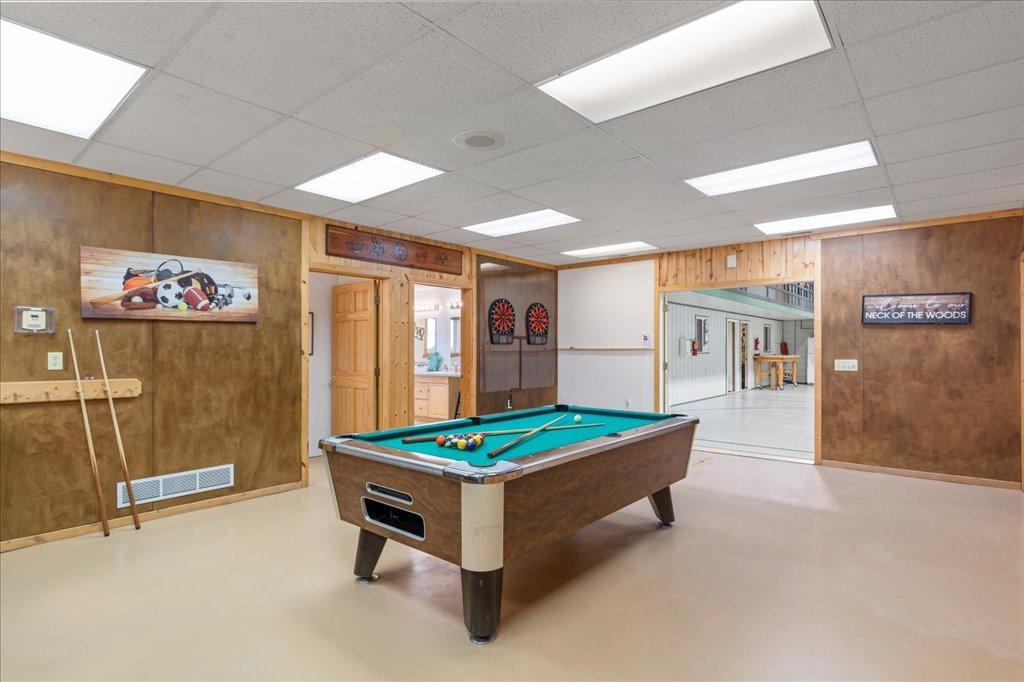 2001 single family home for sale at 30694 Olson Street in Pequot Lakes, MN — 6 bed, 4 bath (photo 16 of 34)