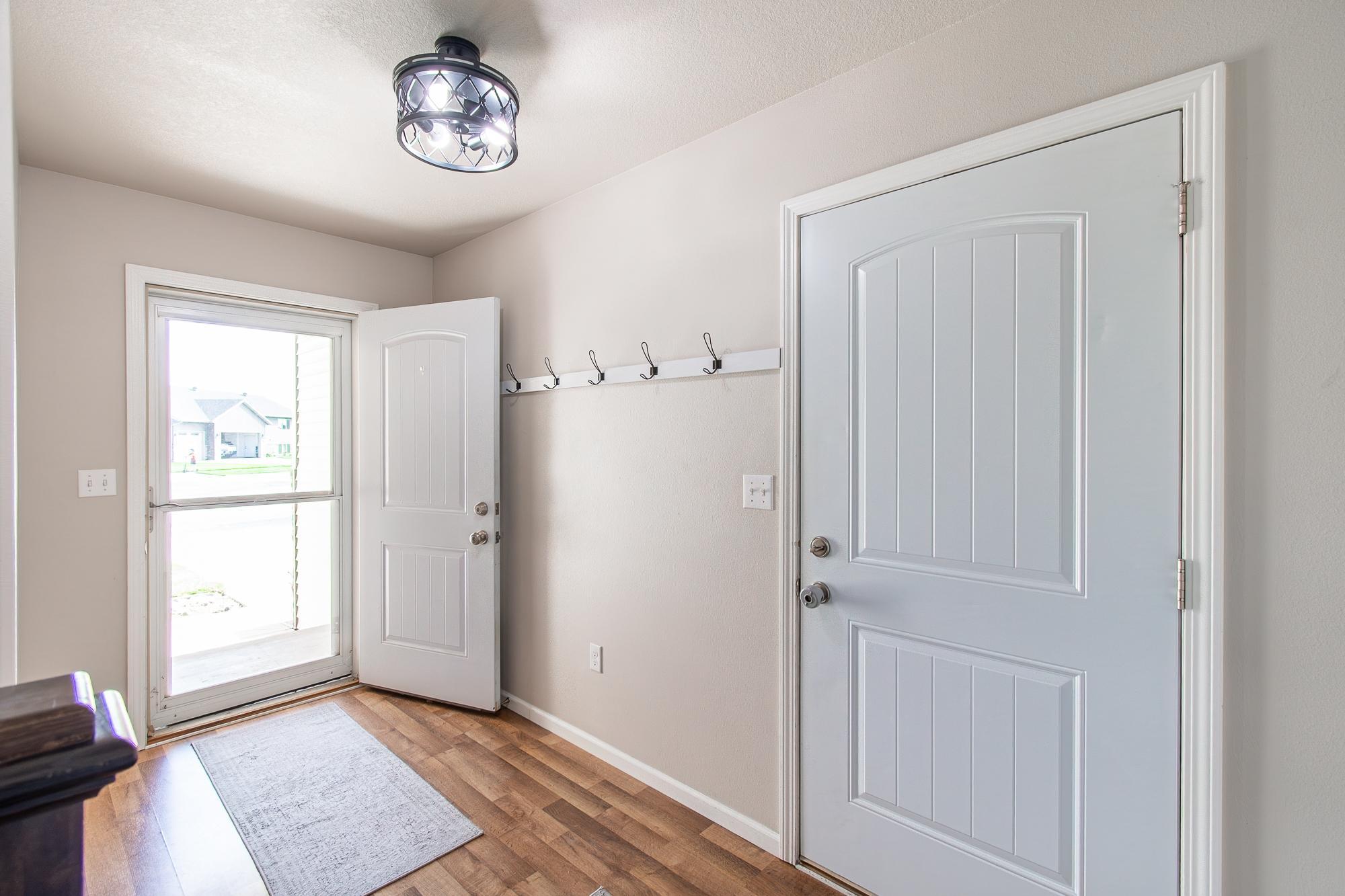 2013 single family home for sale at 5883 Autumn Drive S in Fargo, ND — 4 bed, 2 bath (photo 23 of 56)