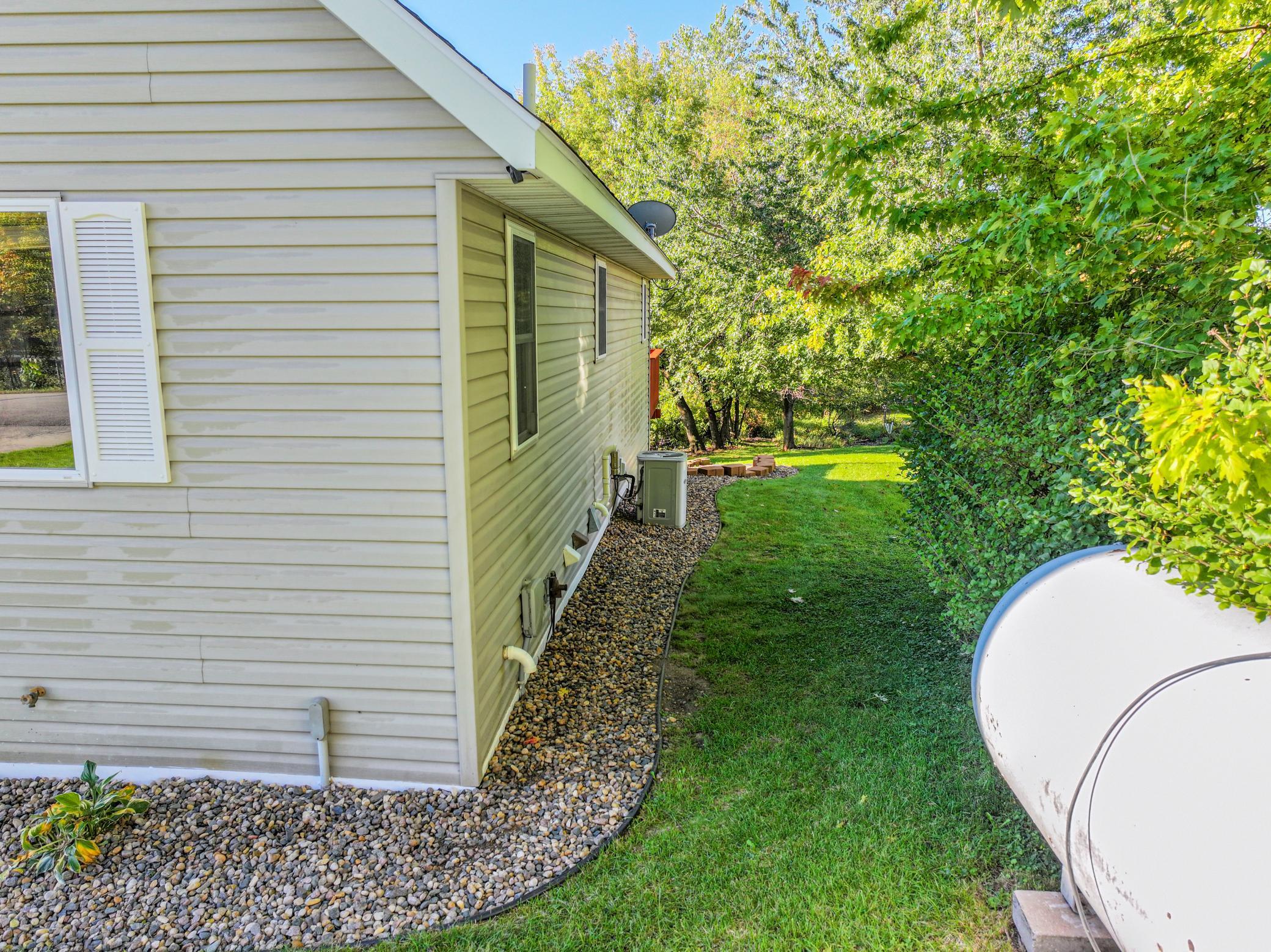 2003 single family home for sale at 3690 Wahtomin Trail NW in Alexandria, MN — 3 bed, 2 bath (photo 48 of 55)