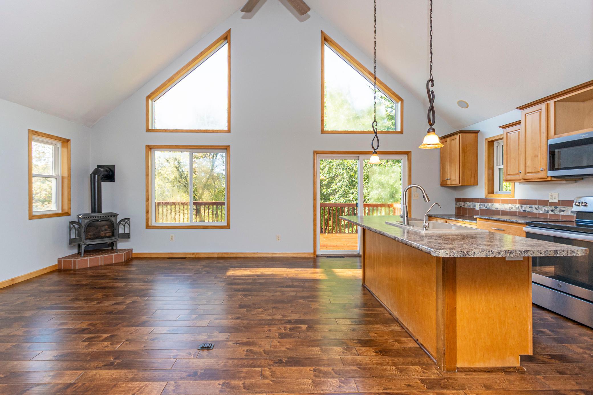 2003 single family home for sale at 3690 Wahtomin Trail NW in Alexandria, MN — 3 bed, 2 bath (photo 8 of 55)