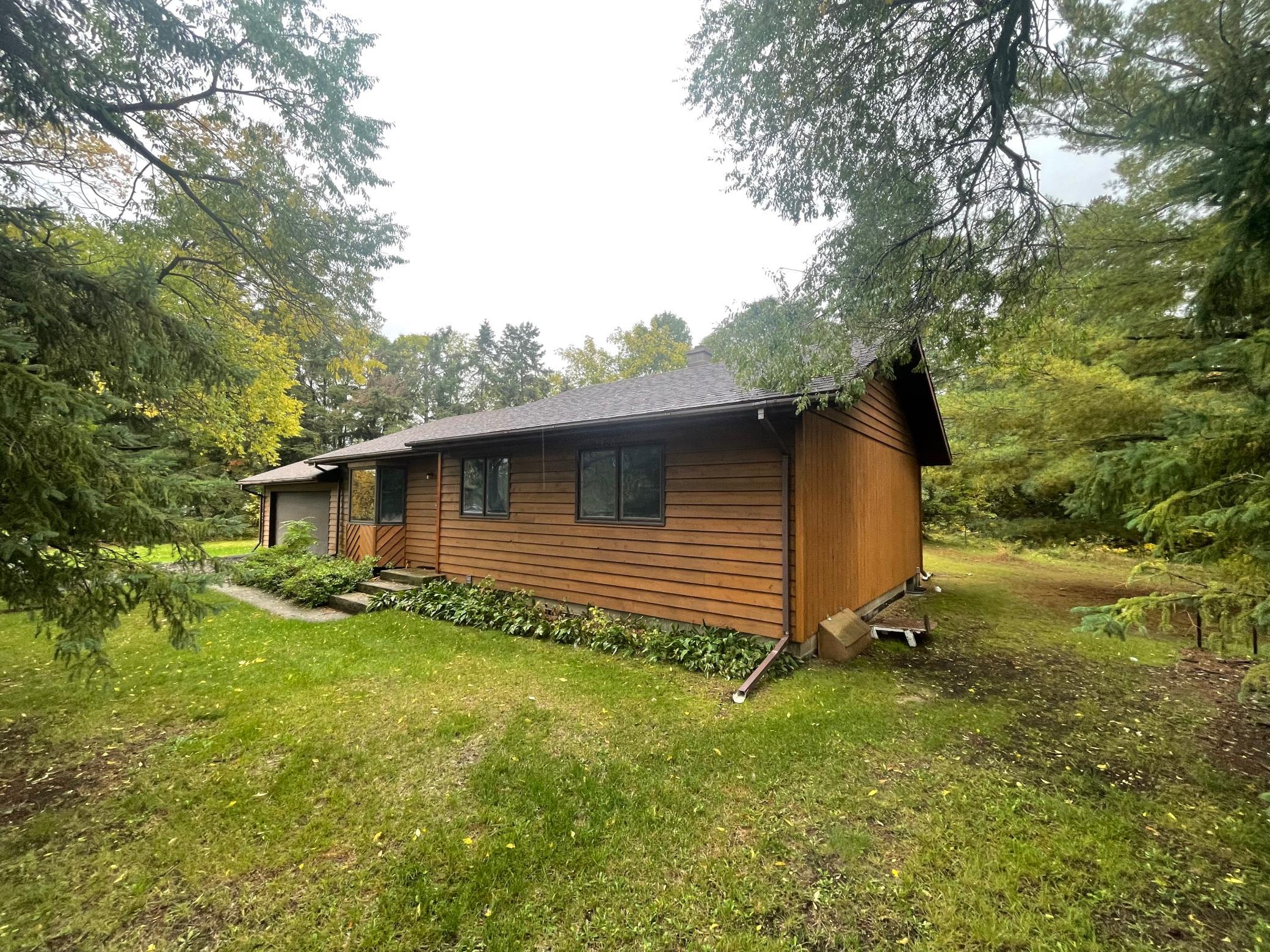 1988 single family home for sale at 352 Sunset Avenue NW in Wilton, MN — 2 bed, 1 bath (photo 11 of 33)