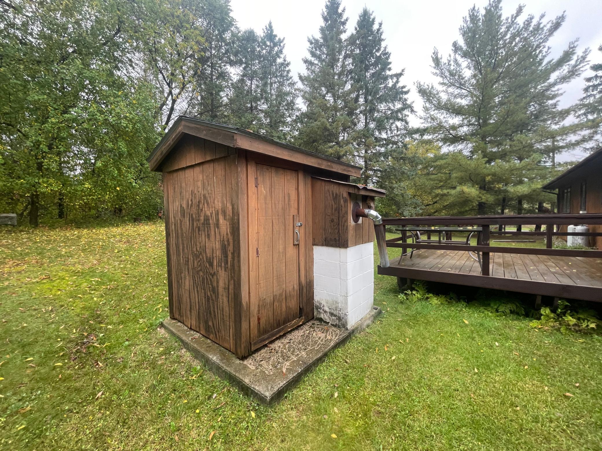 1988 single family home for sale at 352 Sunset Avenue NW in Wilton, MN — 2 bed, 1 bath (photo 5 of 33)