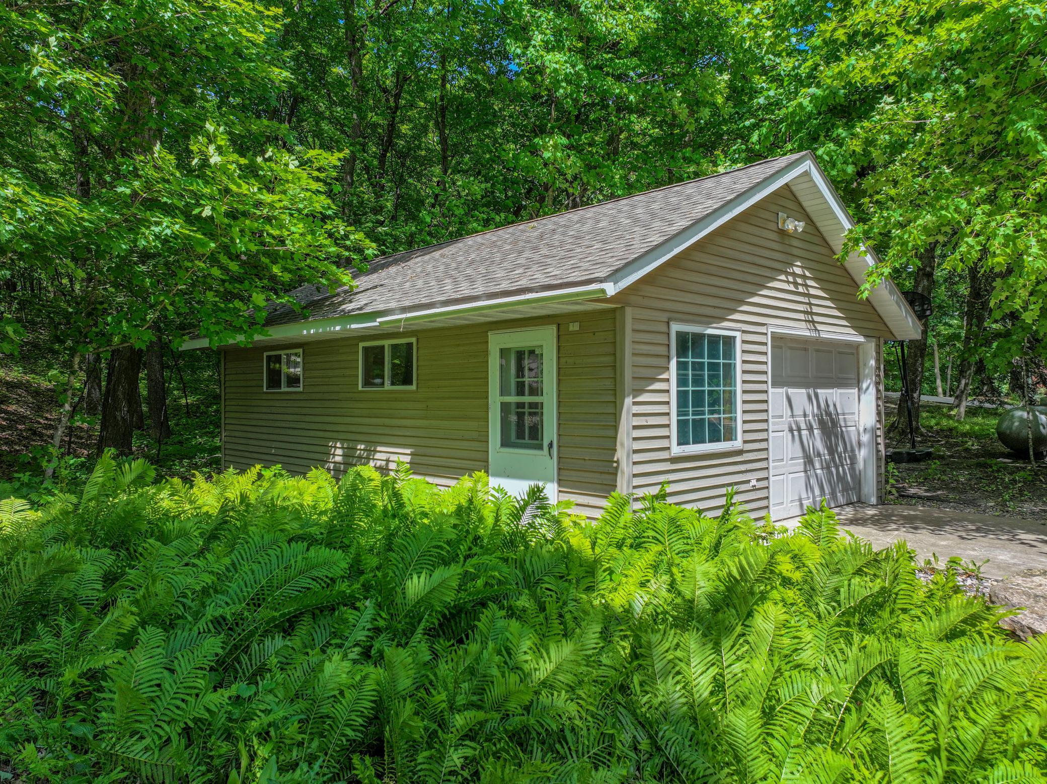 1993 single family home for sale at 1850 Petes Point Lane SW in Alexandria, MN — 4 bed, 3 bath (photo 47 of 84)