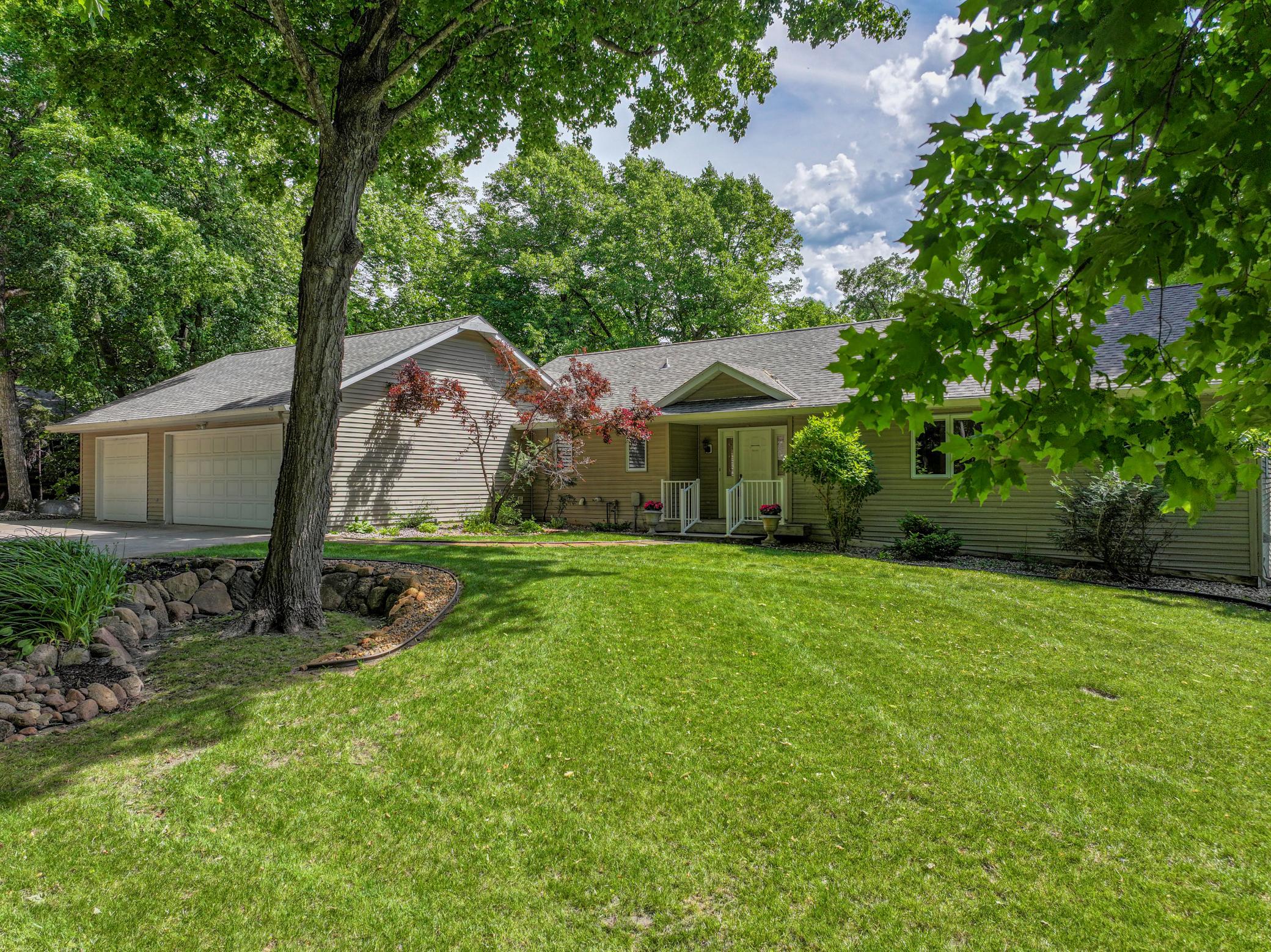 1993 single family home for sale at 1850 Petes Point Lane SW in Alexandria, MN — 4 bed, 3 bath (photo 53 of 84)
