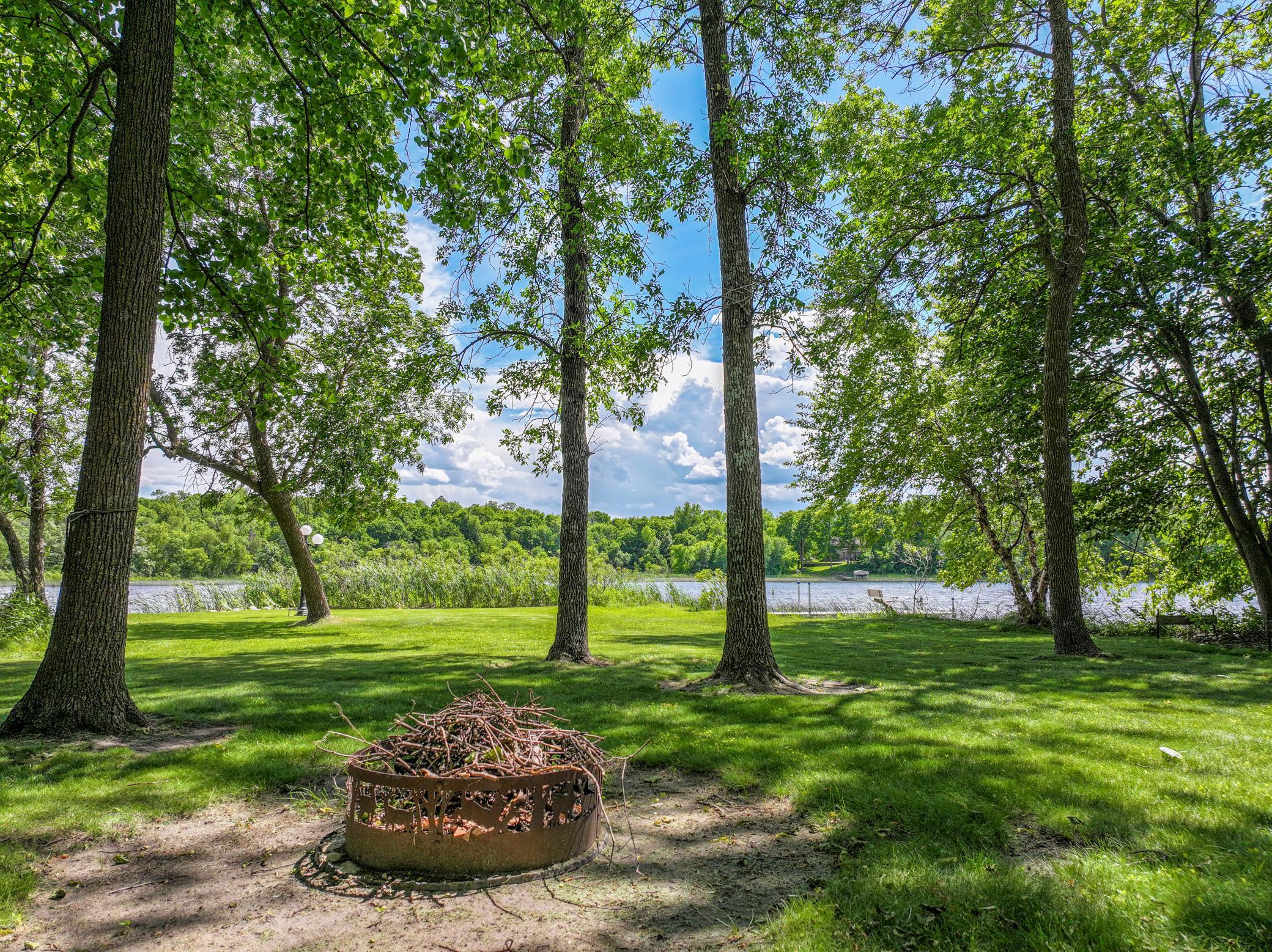 1993 single family home for sale at 1850 Petes Point Lane SW in Alexandria, MN — 4 bed, 3 bath (photo 65 of 84)