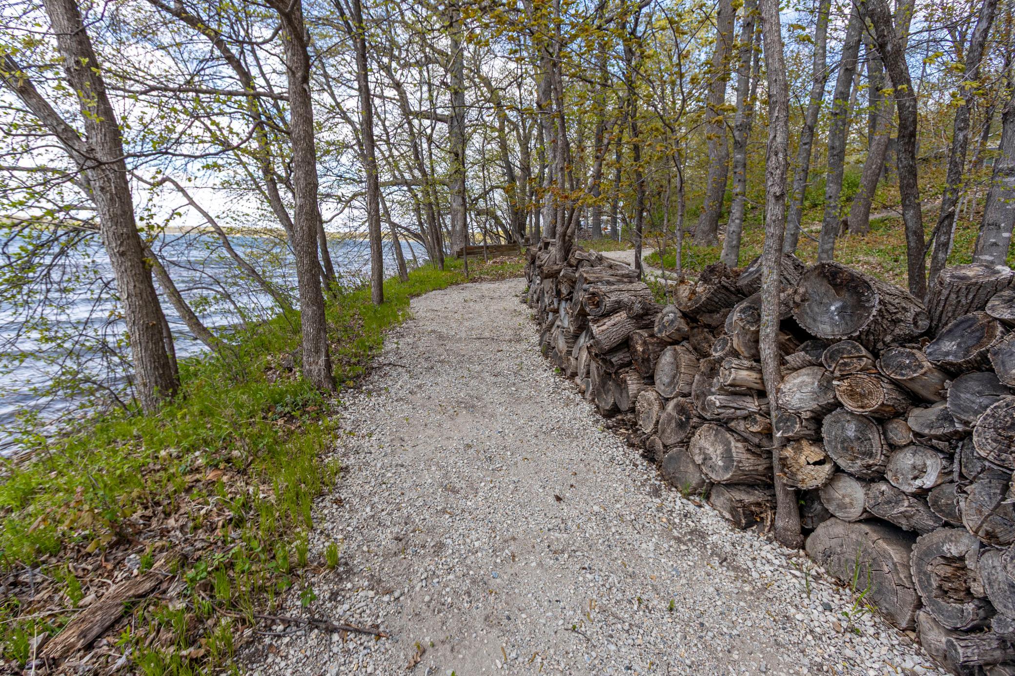 1993 single family home for sale at 1850 Petes Point Lane SW in Alexandria, MN — 4 bed, 3 bath (photo 69 of 84)