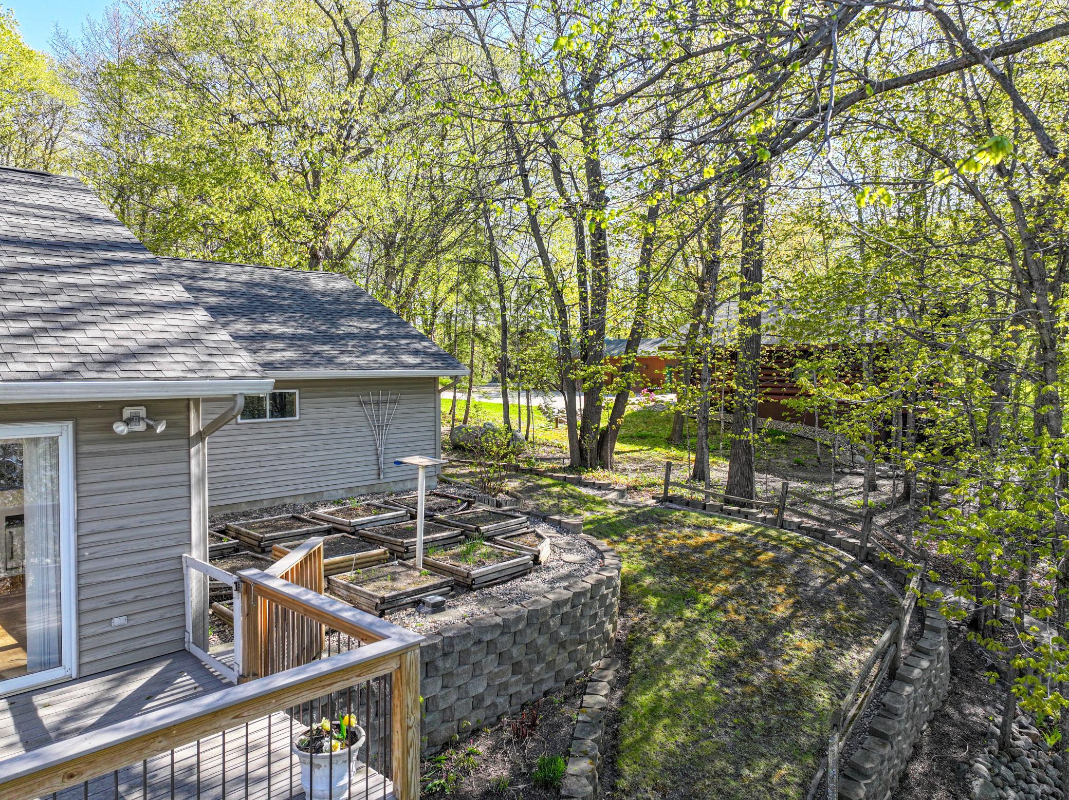 1993 single family home for sale at 1850 Petes Point Lane SW in Alexandria, MN — 4 bed, 3 bath (photo 77 of 84)