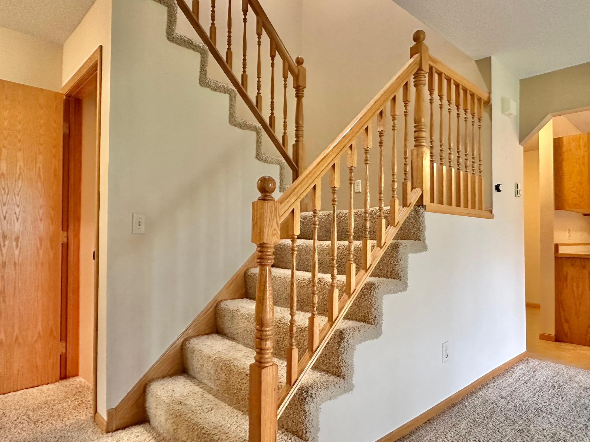 2001 twin home for sale at 806 Pine Street, Unit 5 in Park Rapids, MN — 3 bed, 3 bath (photo 15 of 41)