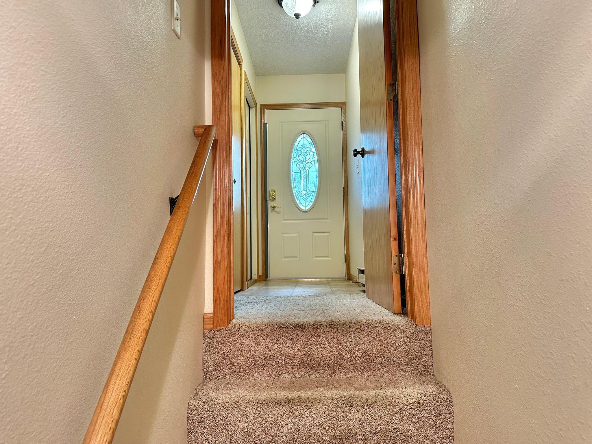 2001 twin home for sale at 806 Pine Street, Unit 5 in Park Rapids, MN — 3 bed, 3 bath (photo 29 of 41)