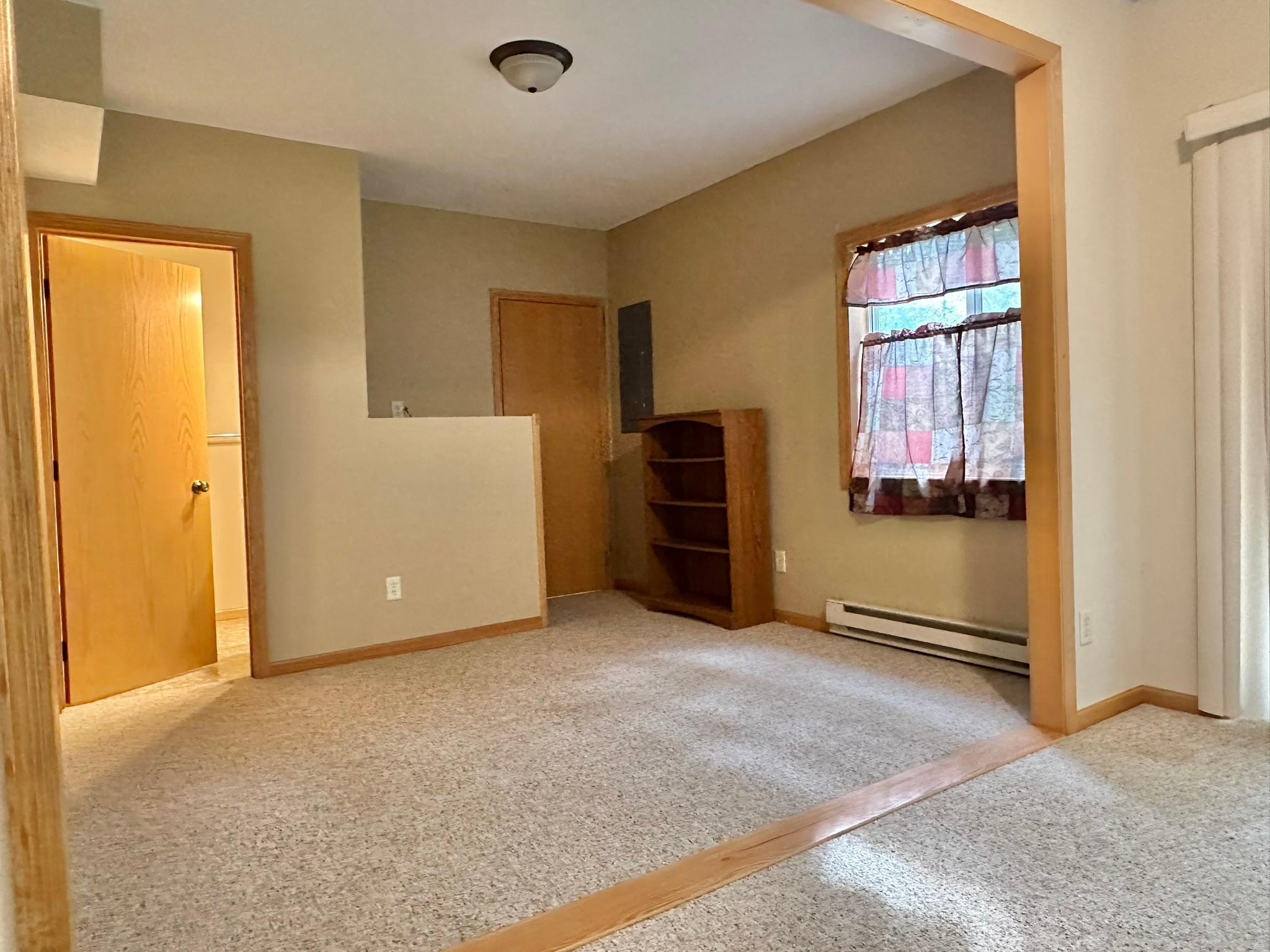 2001 twin home for sale at 806 Pine Street, Unit 5 in Park Rapids, MN — 3 bed, 3 bath (photo 32 of 41)