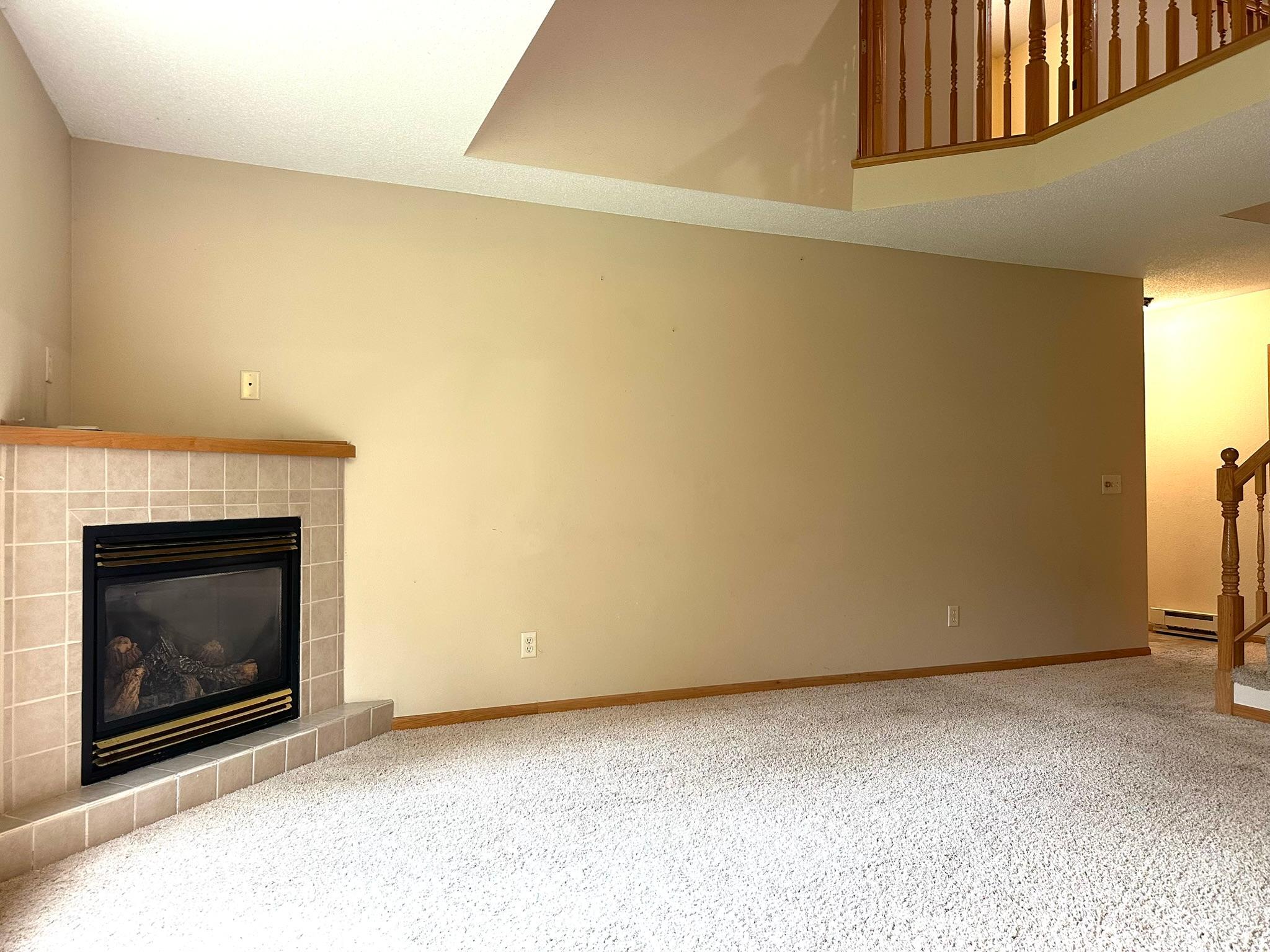 2001 twin home for sale at 806 Pine Street, Unit 5 in Park Rapids, MN — 3 bed, 3 bath (photo 9 of 41)