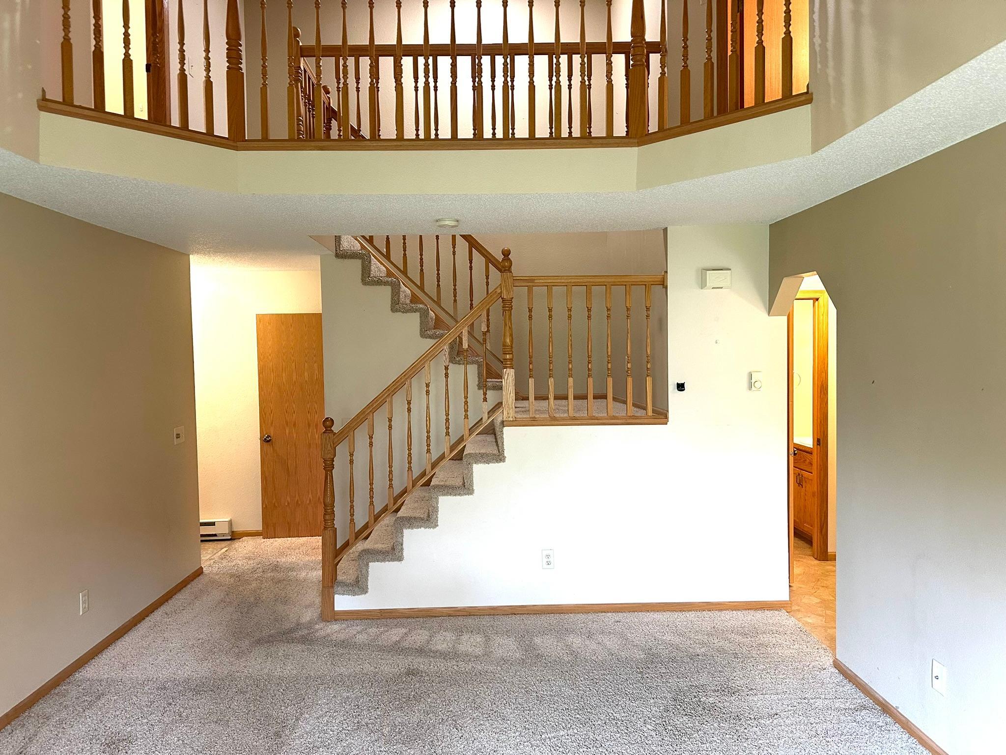 2001 twin home for sale at 806 Pine Street, Unit 5 in Park Rapids, MN — 3 bed, 3 bath (photo 10 of 41)