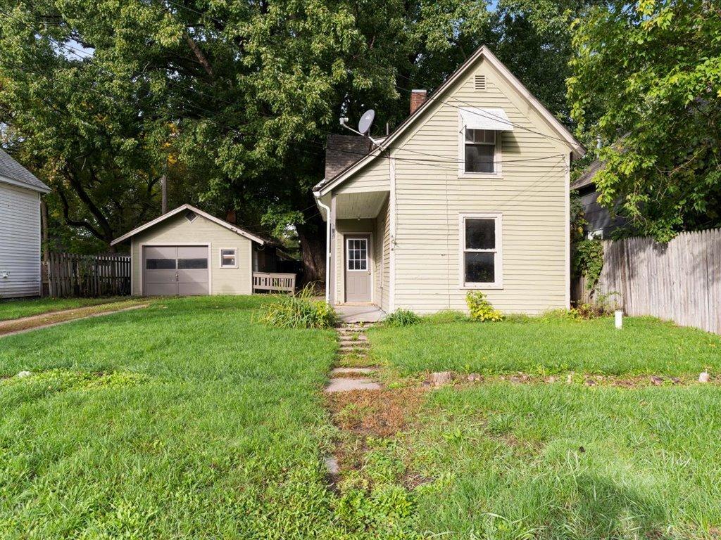 1893 single family home for sale at 619 League Avenue in Brainerd, MN — 1 bed, 1 bath (photo 16 of 20)
