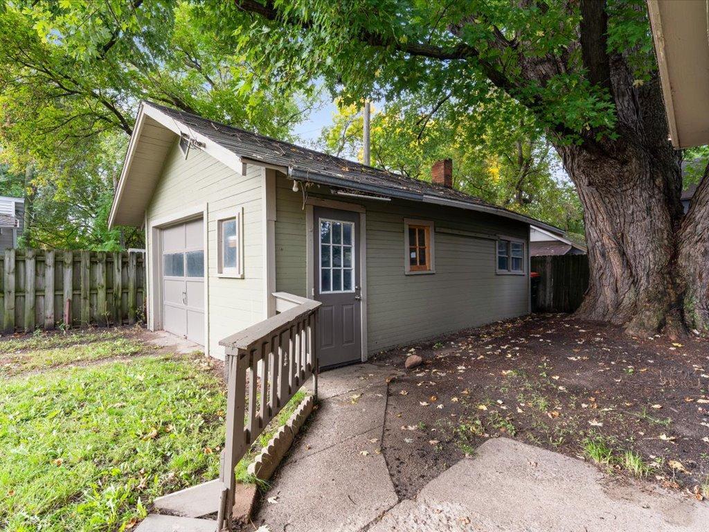 1893 single family home for sale at 619 League Avenue in Brainerd, MN — 1 bed, 1 bath (photo 18 of 20)