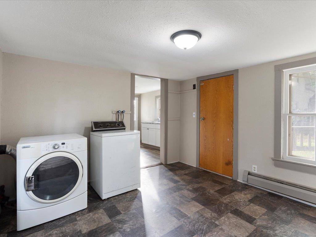 1893 single family home for sale at 619 League Avenue in Brainerd, MN — 1 bed, 1 bath (photo 7 of 20)