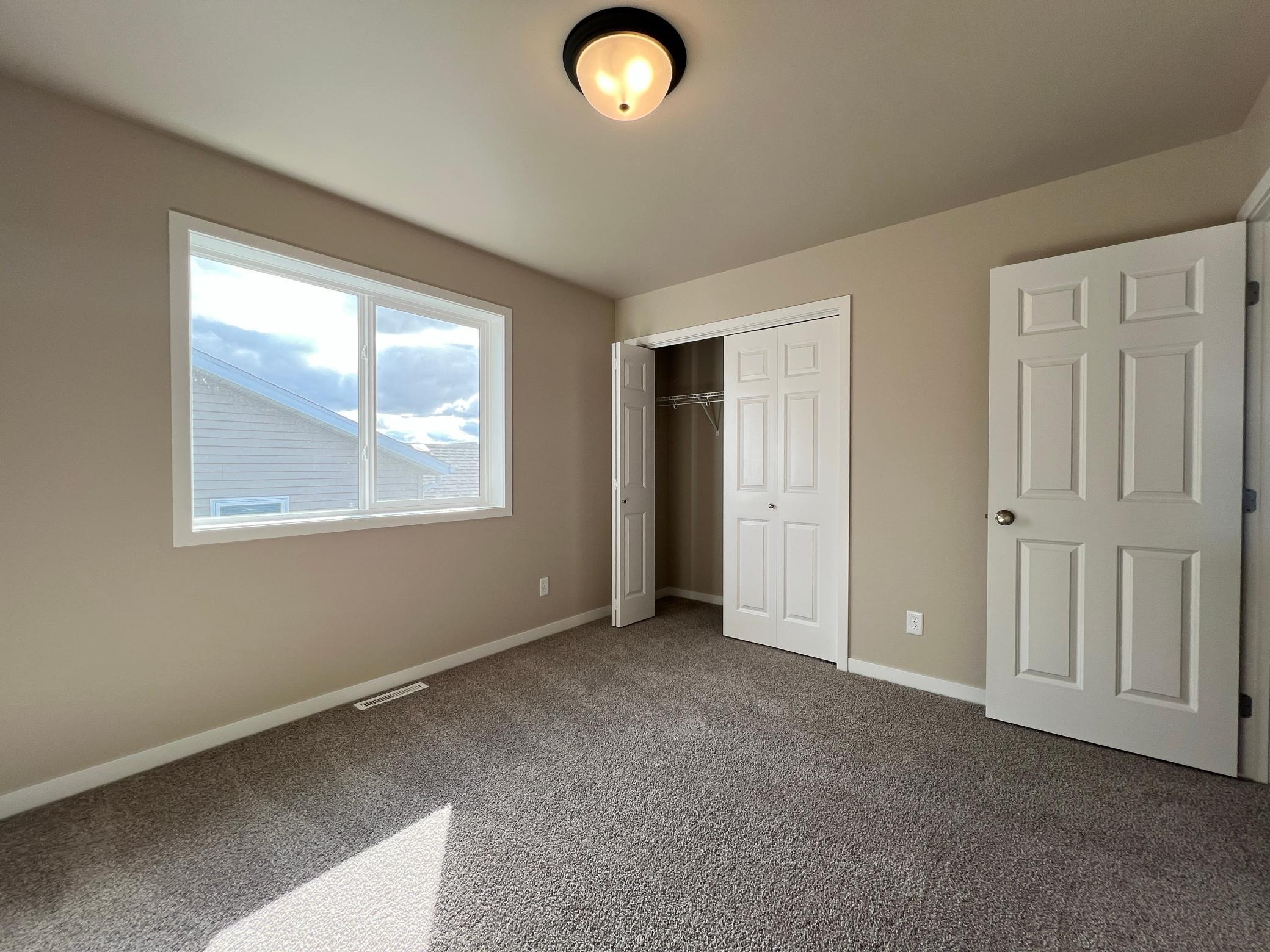 2026 single family home for sale at 6776 32nd Street S in Fargo, ND — 4 bed, 3 bath (photo 22 of 30)