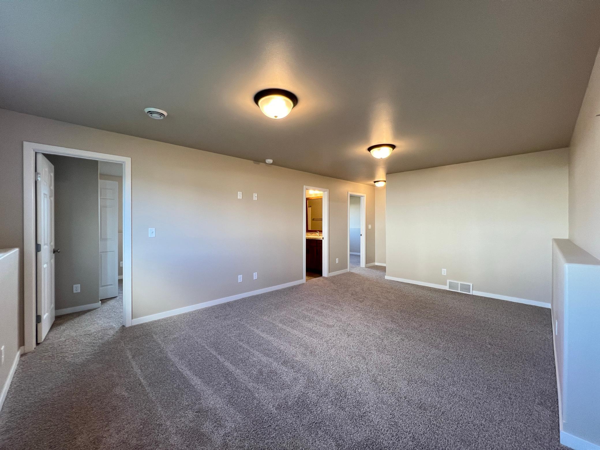 2026 single family home for sale at 6776 32nd Street S in Fargo, ND — 4 bed, 3 bath (photo 25 of 30)