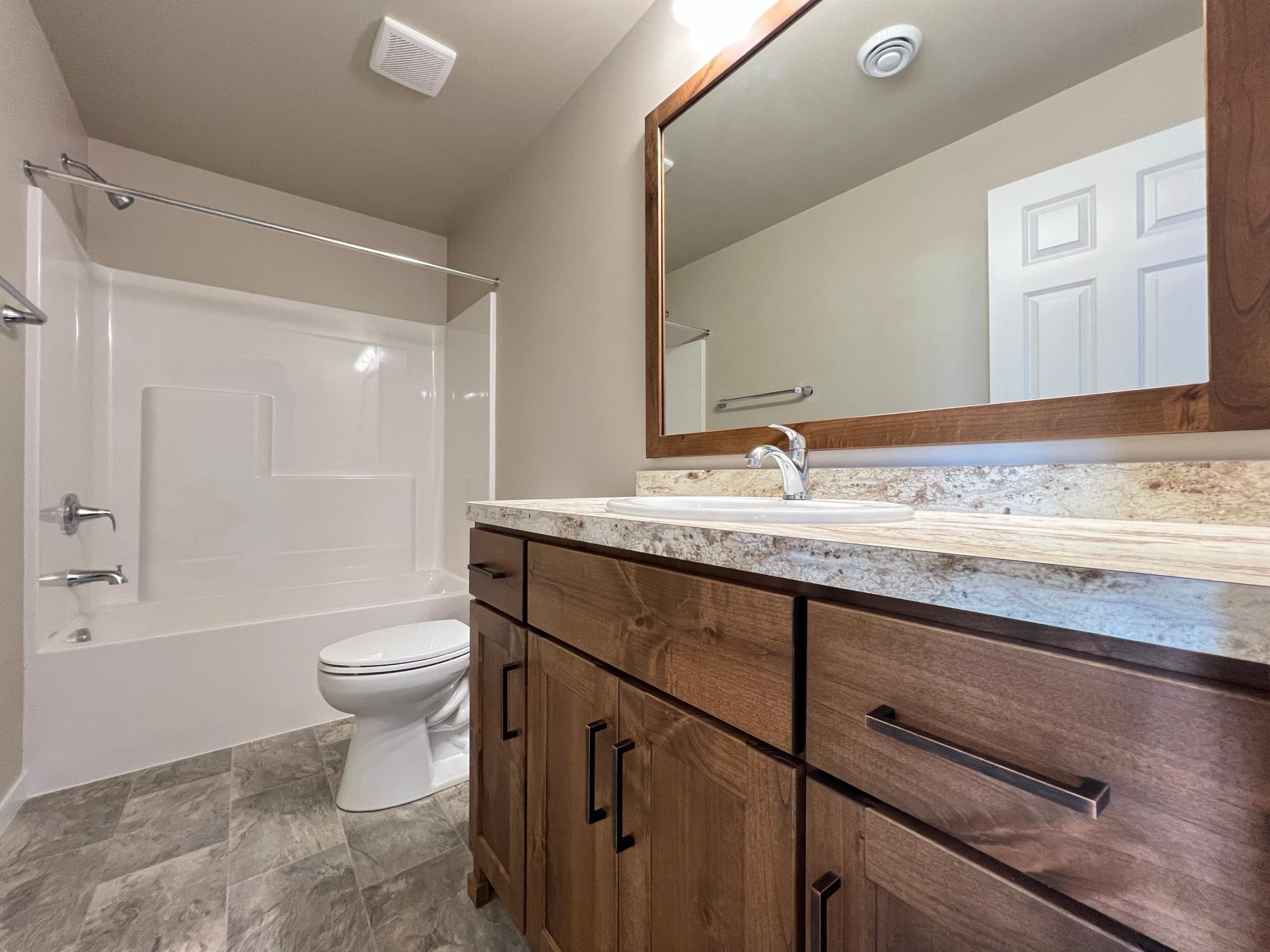 2026 single family home for sale at 6776 32nd Street S in Fargo, ND — 4 bed, 3 bath (photo 29 of 30)