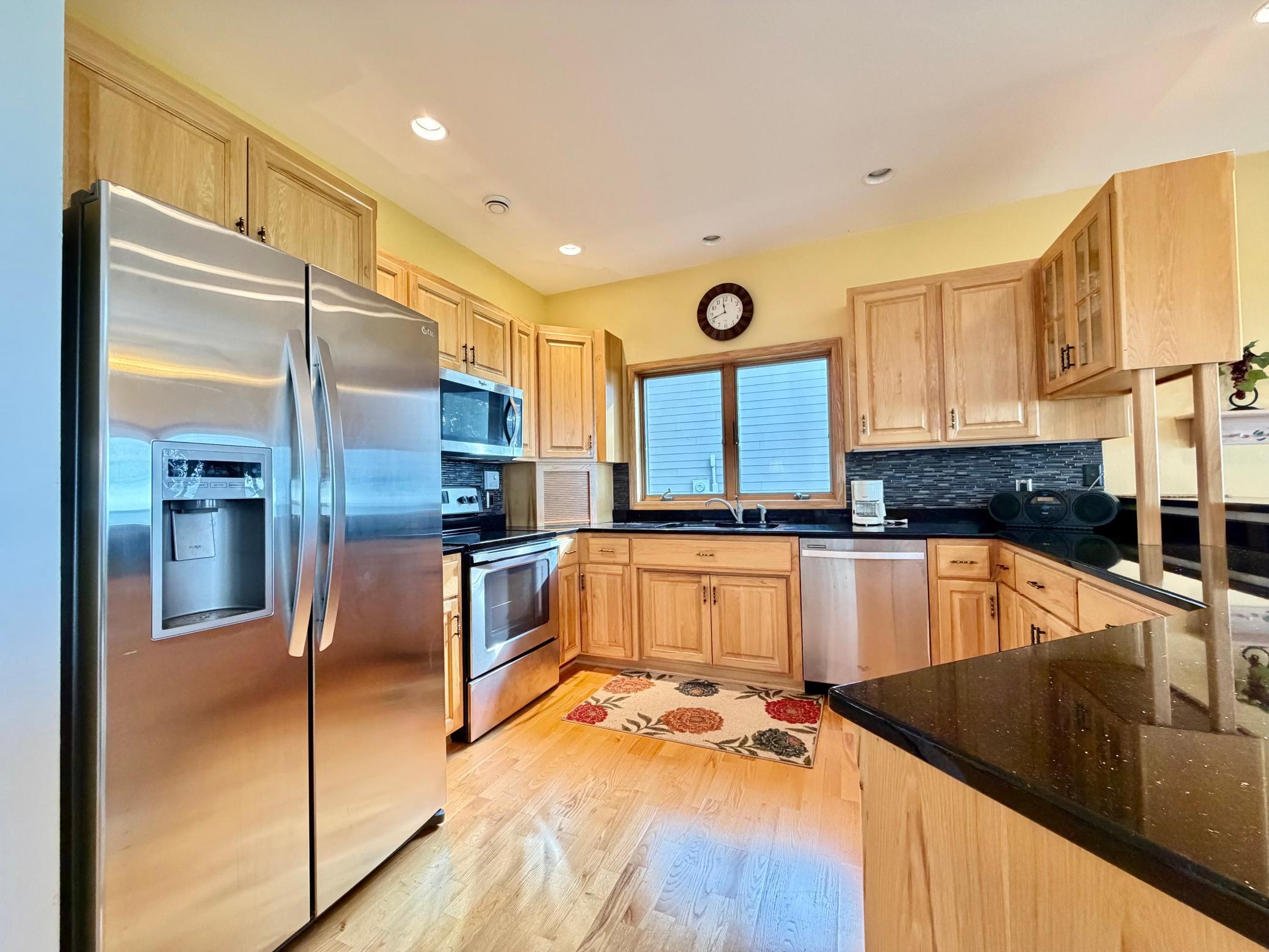 2002 single family home for sale at 41770 Riviera Drive in Ottertail, MN — 2 bed, 2 bath (photo 19 of 53)
