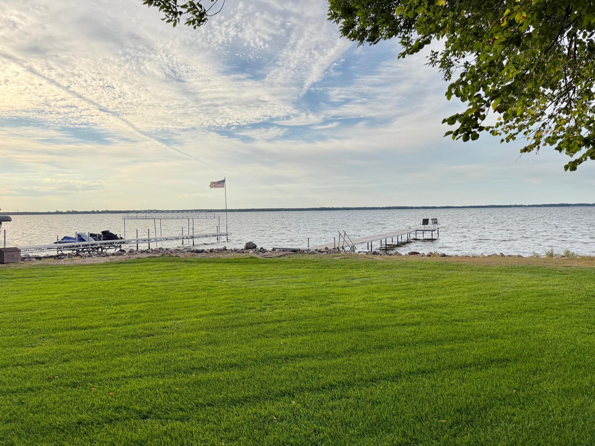 2002 single family home for sale at 41770 Riviera Drive in Ottertail, MN — 2 bed, 2 bath (photo 32 of 53)